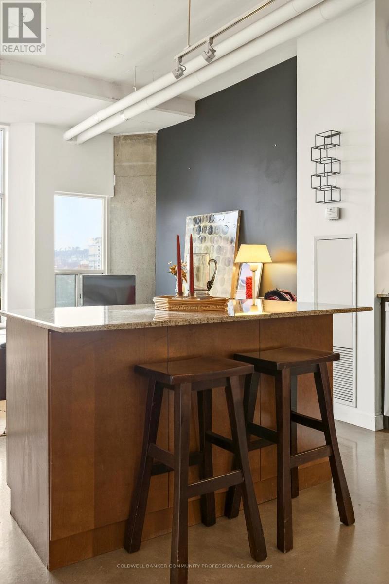 503 - 66 Bay Street S, Hamilton, ON - Indoor