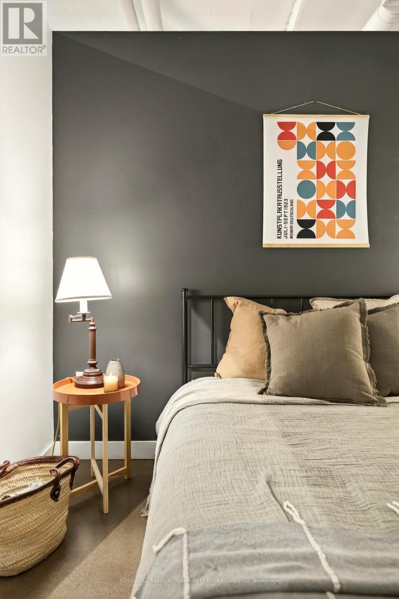 503 - 66 Bay Street S, Hamilton, ON - Indoor Photo Showing Bedroom