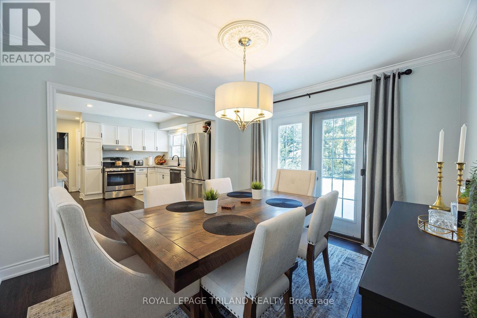 73 Mcleod Crescent, London North (North H), ON - Indoor Photo Showing Dining Room