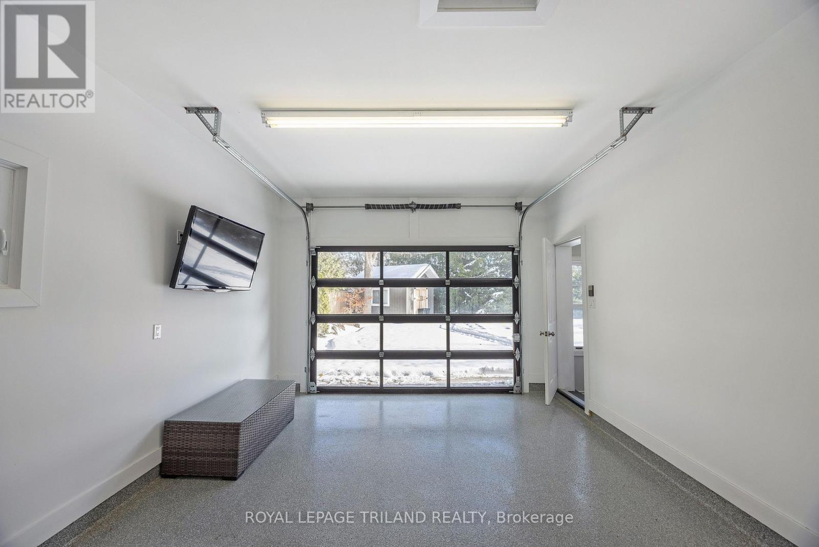 73 Mcleod Crescent, London North (North H), ON - Indoor Photo Showing Other Room