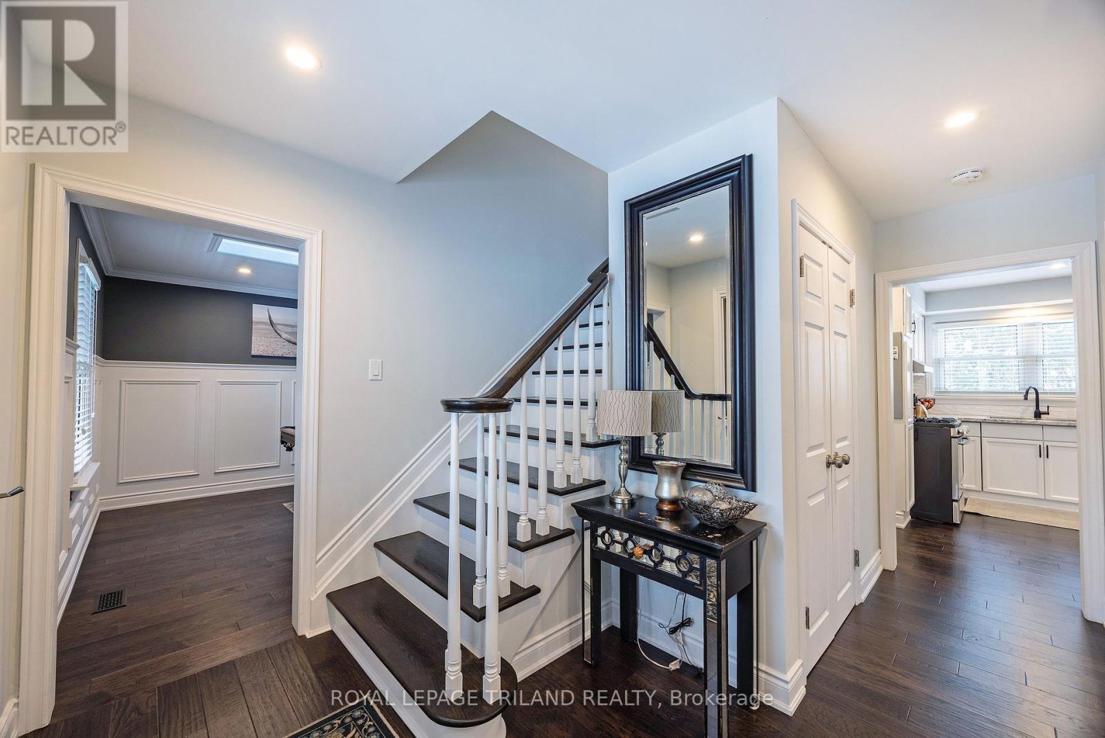 73 Mcleod Crescent, London North (North H), ON - Indoor Photo Showing Other Room