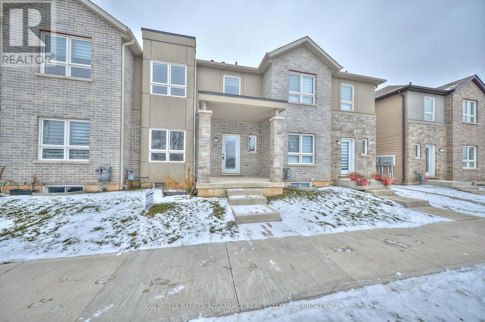 23 Perenack Avenue, Welland (Broadway), ON - Outdoor With Facade