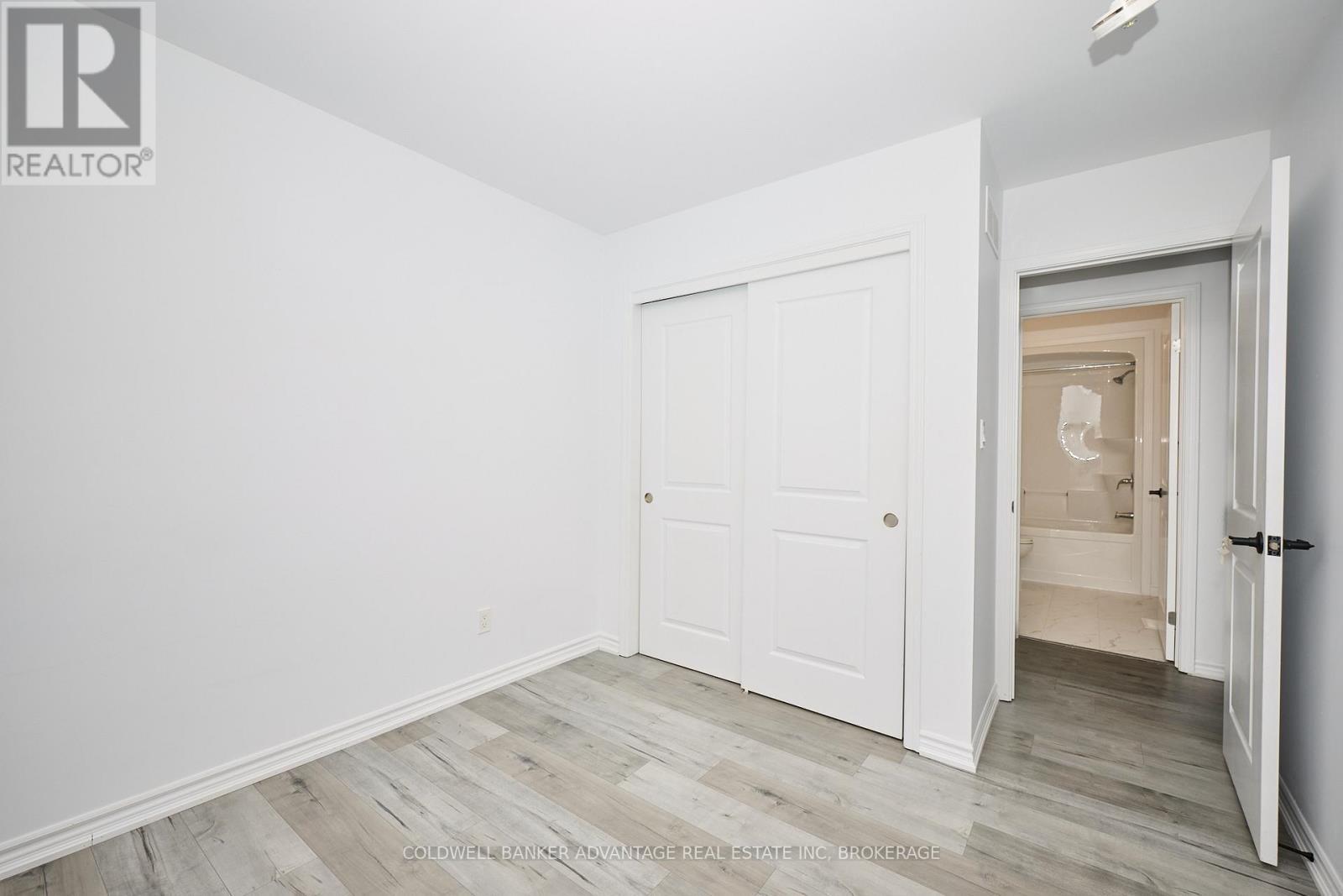 23 Perenack Avenue, Welland (Broadway), ON - Indoor Photo Showing Other Room
