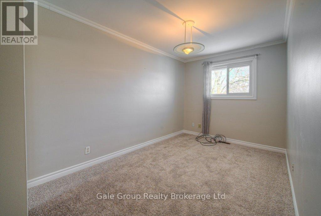 B - 808 Walter Street, Cambridge, ON - Indoor Photo Showing Other Room