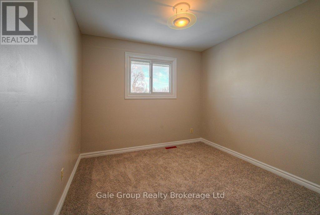 B - 808 Walter Street, Cambridge, ON - Indoor Photo Showing Other Room