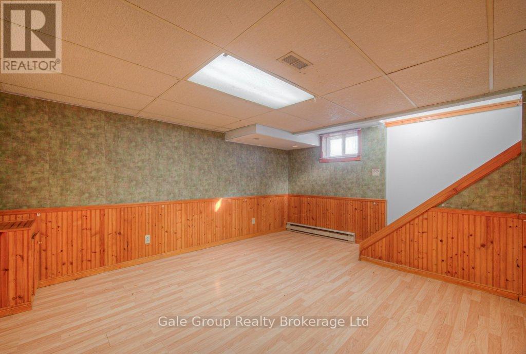 B - 808 Walter Street, Cambridge, ON - Indoor