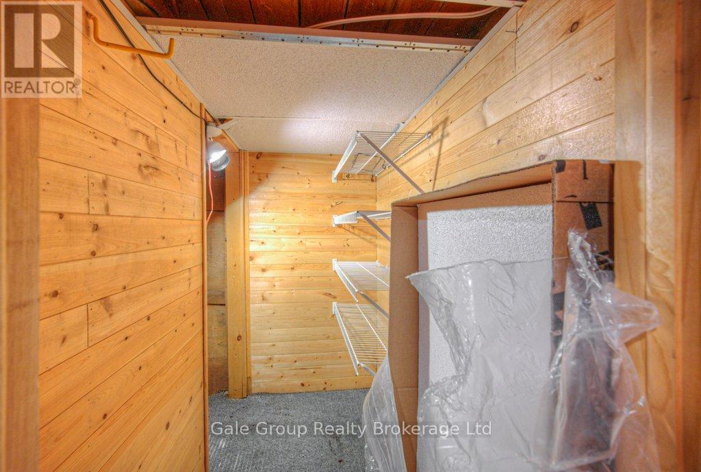 B - 808 Walter Street, Cambridge, ON - Indoor