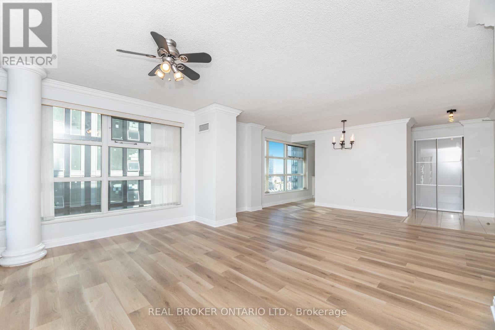 2301 - 50 Lombard Street, Toronto, ON - Indoor