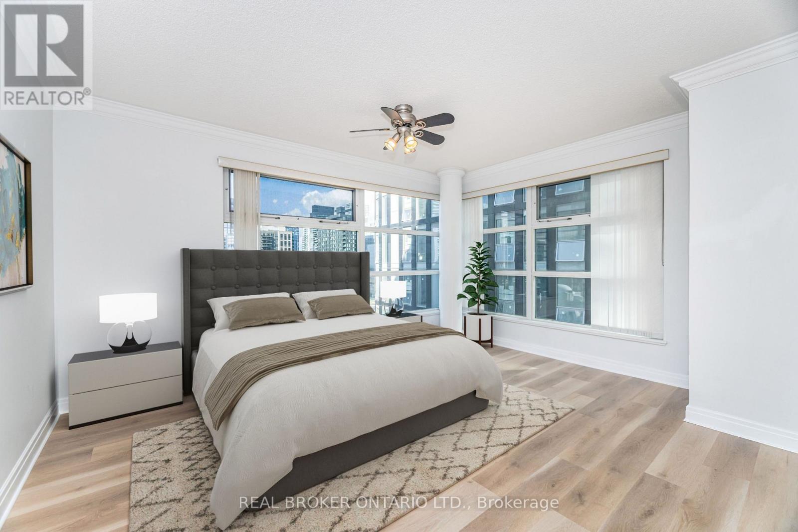 2301 - 50 Lombard Street, Toronto, ON - Indoor Photo Showing Bedroom