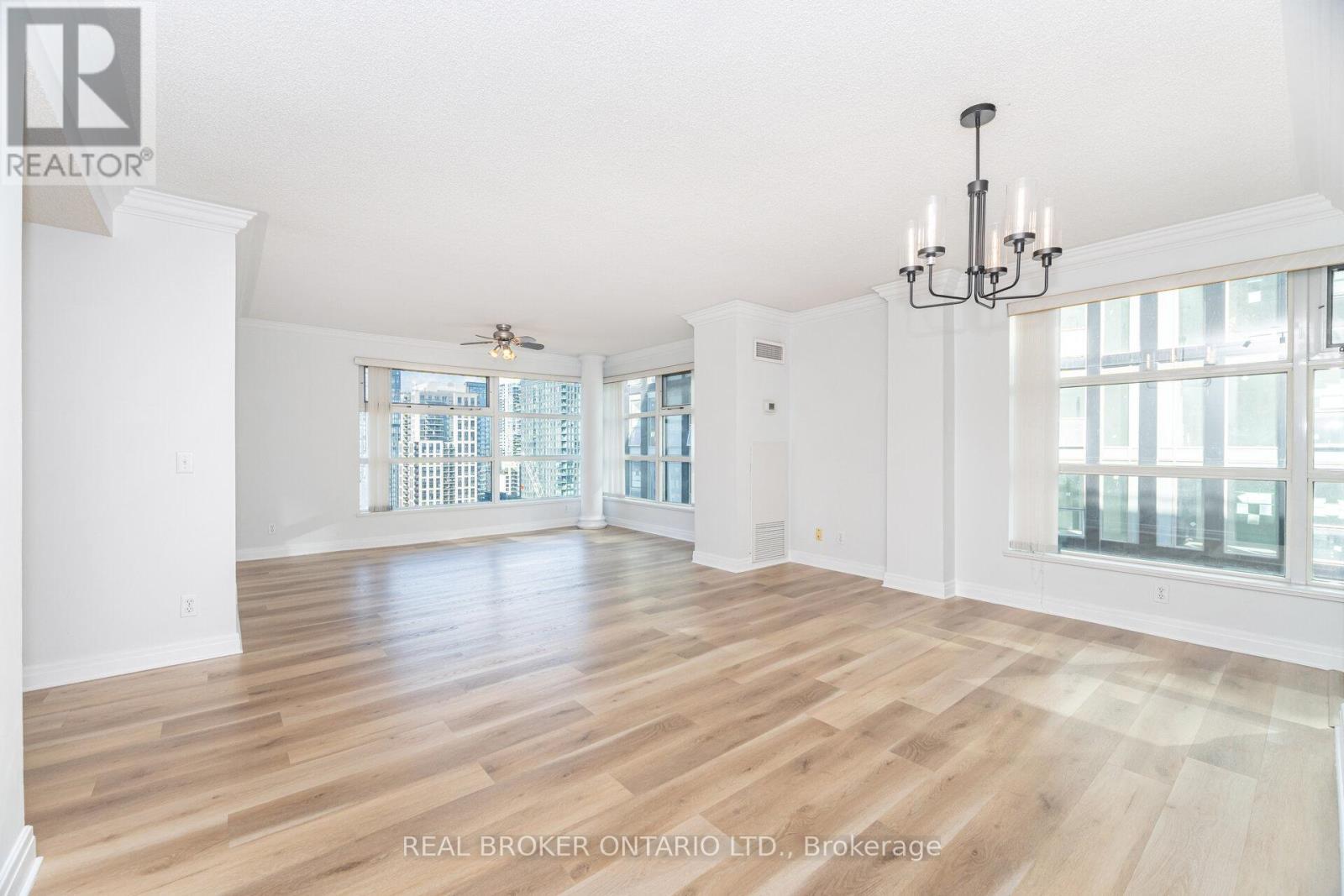 2301 - 50 Lombard Street, Toronto, ON - Indoor