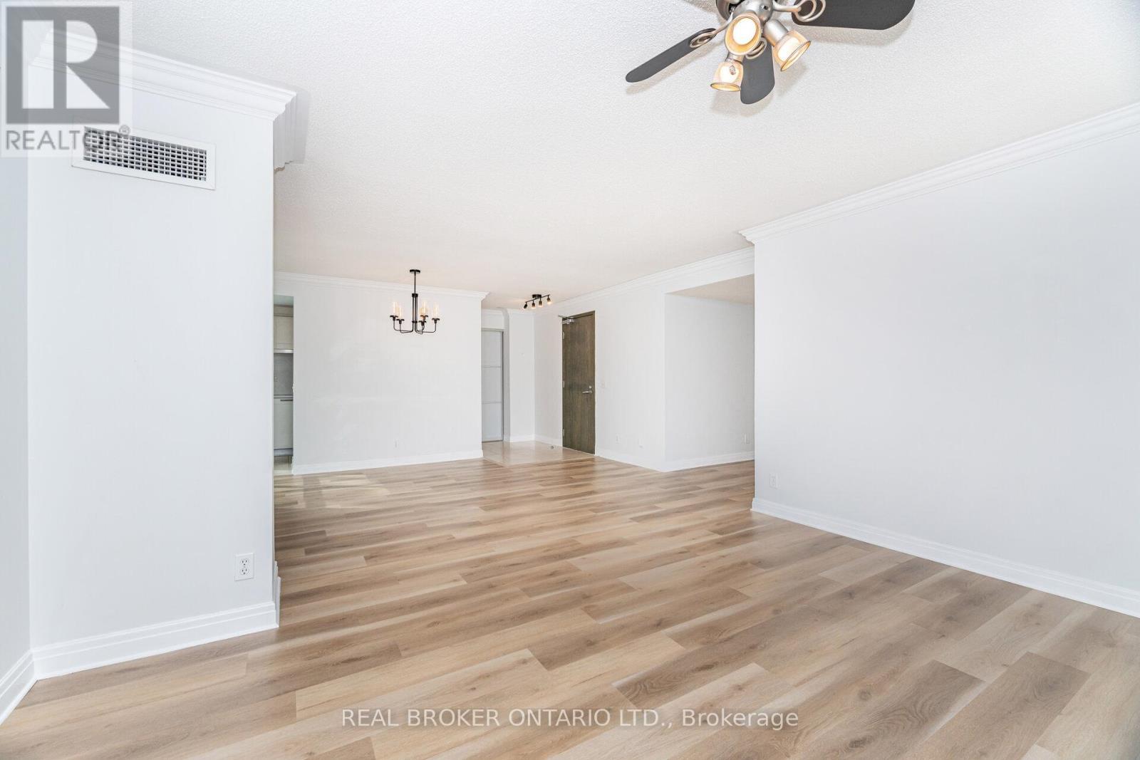 2301 - 50 Lombard Street, Toronto, ON - Indoor Photo Showing Other Room