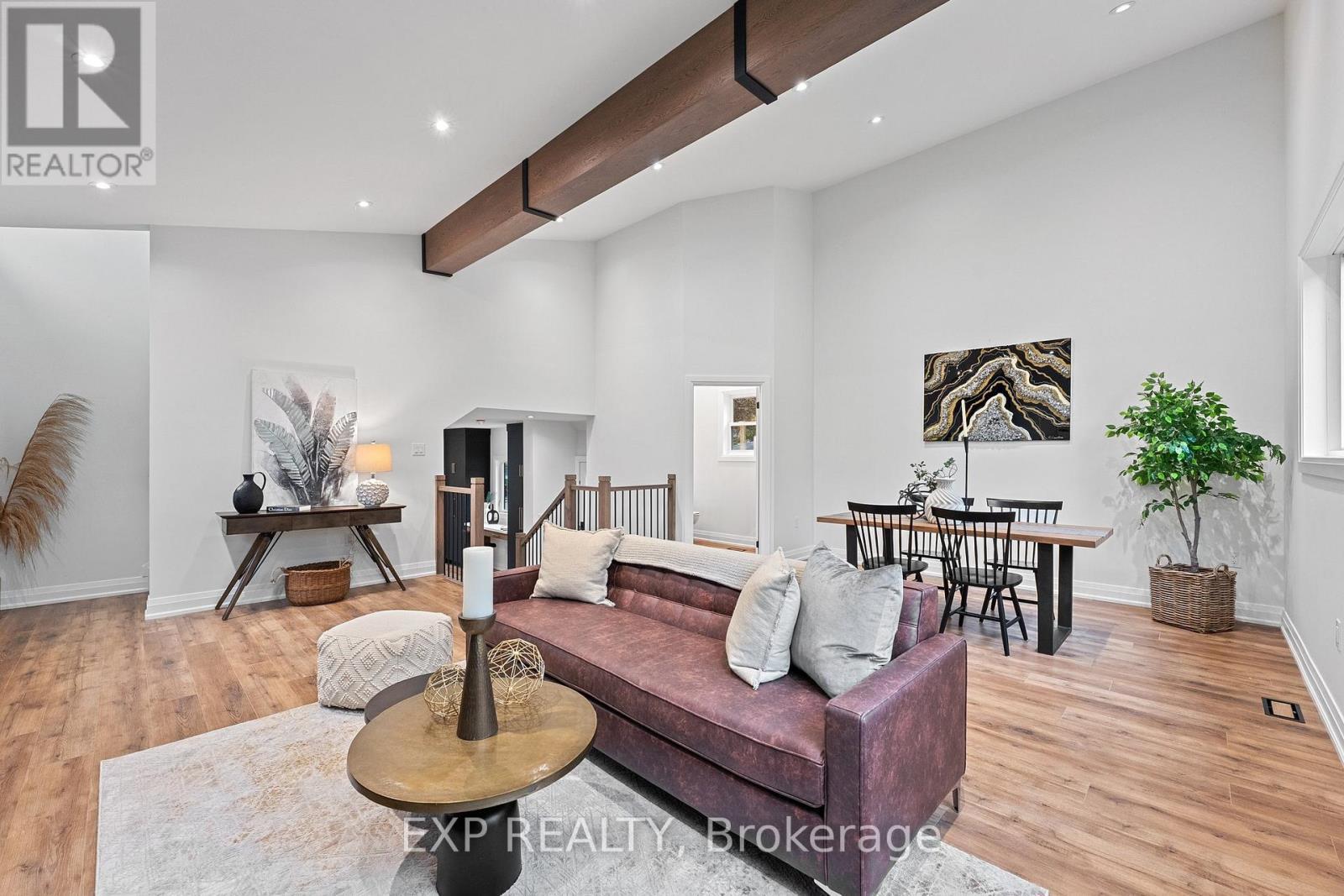 168 Berczy Street, Barrie, ON - Indoor