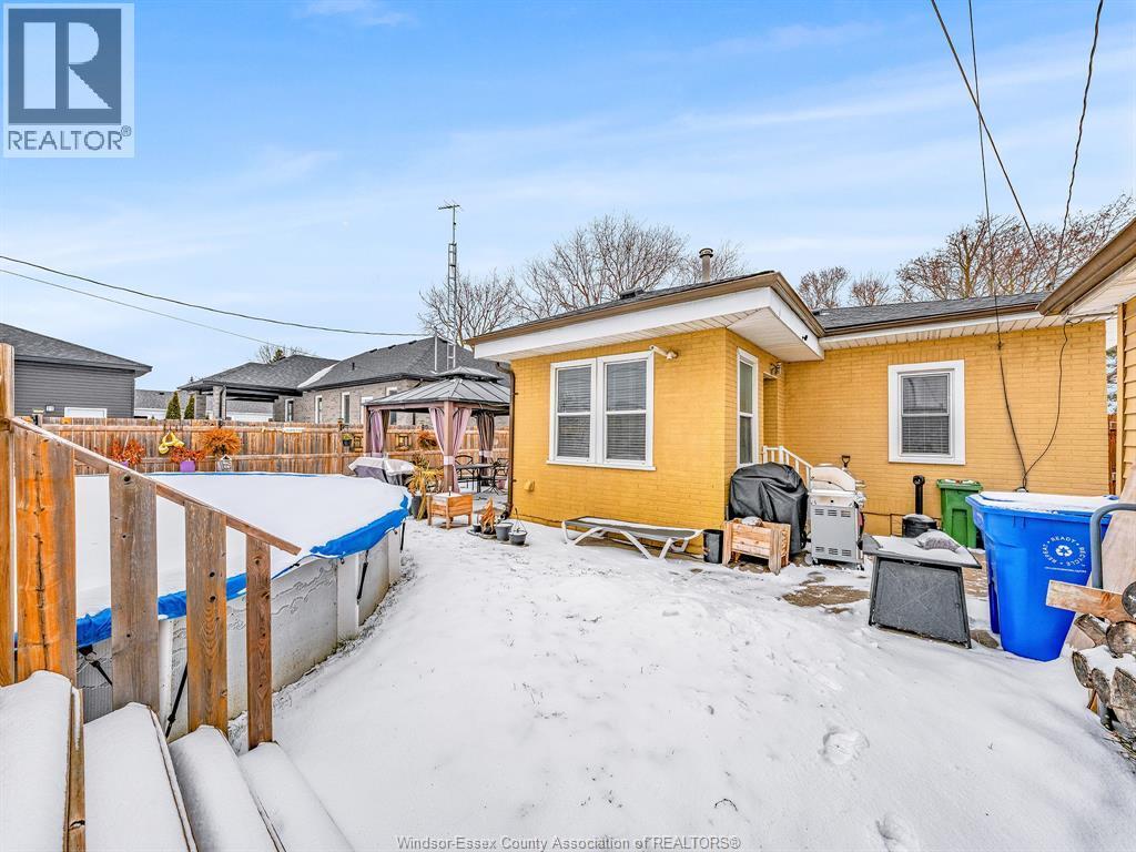 3691 Riberdy Road, Windsor, ON - Outdoor