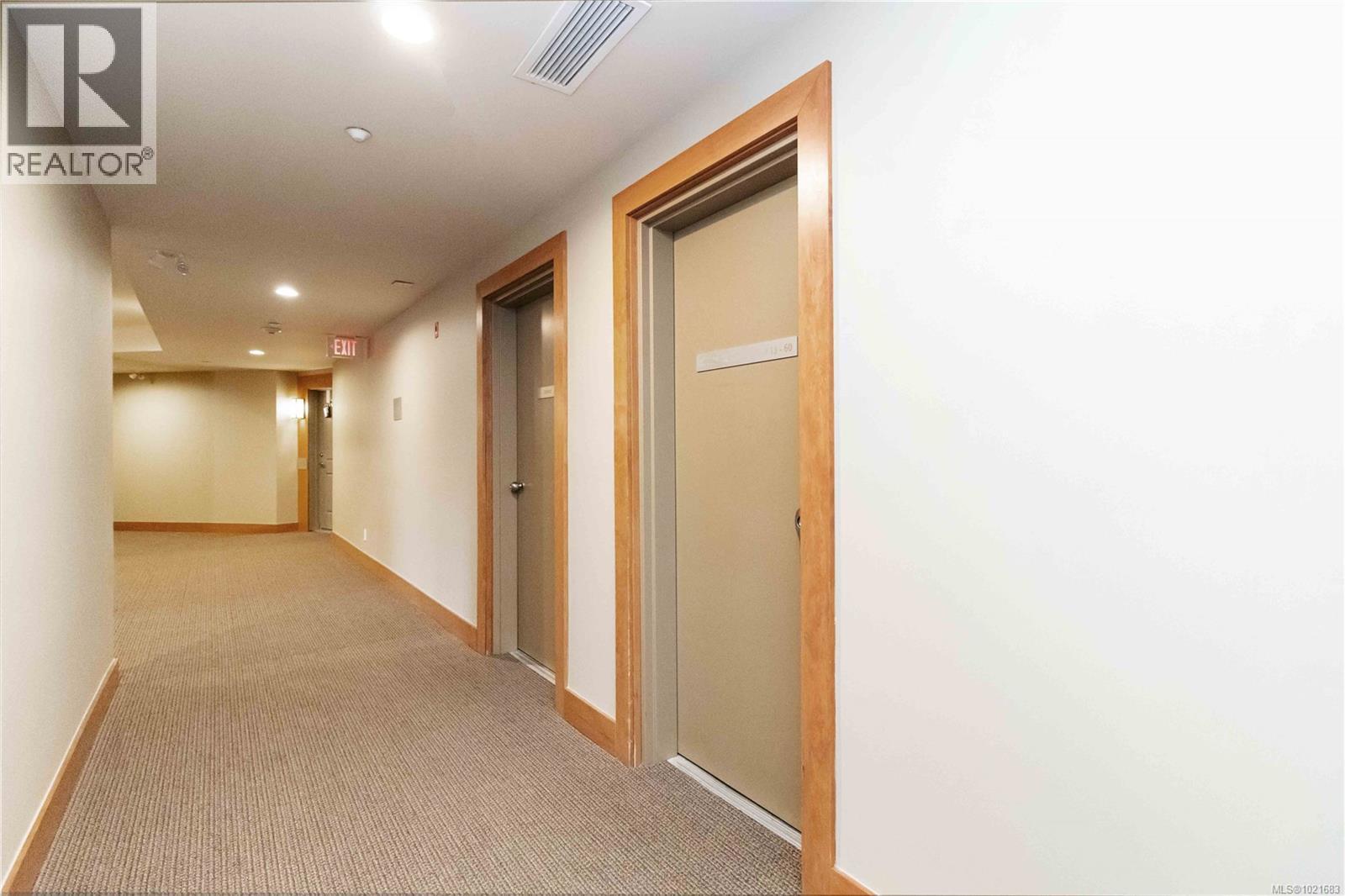 420 1395 Bear Mountain Pkwy, Langford, BC - Outdoor