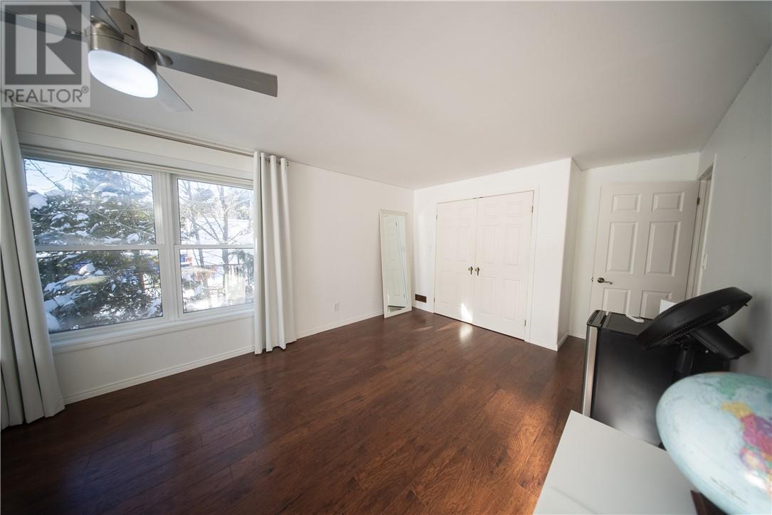 54 Jean Street, Alban, ON - Indoor Photo Showing Other Room