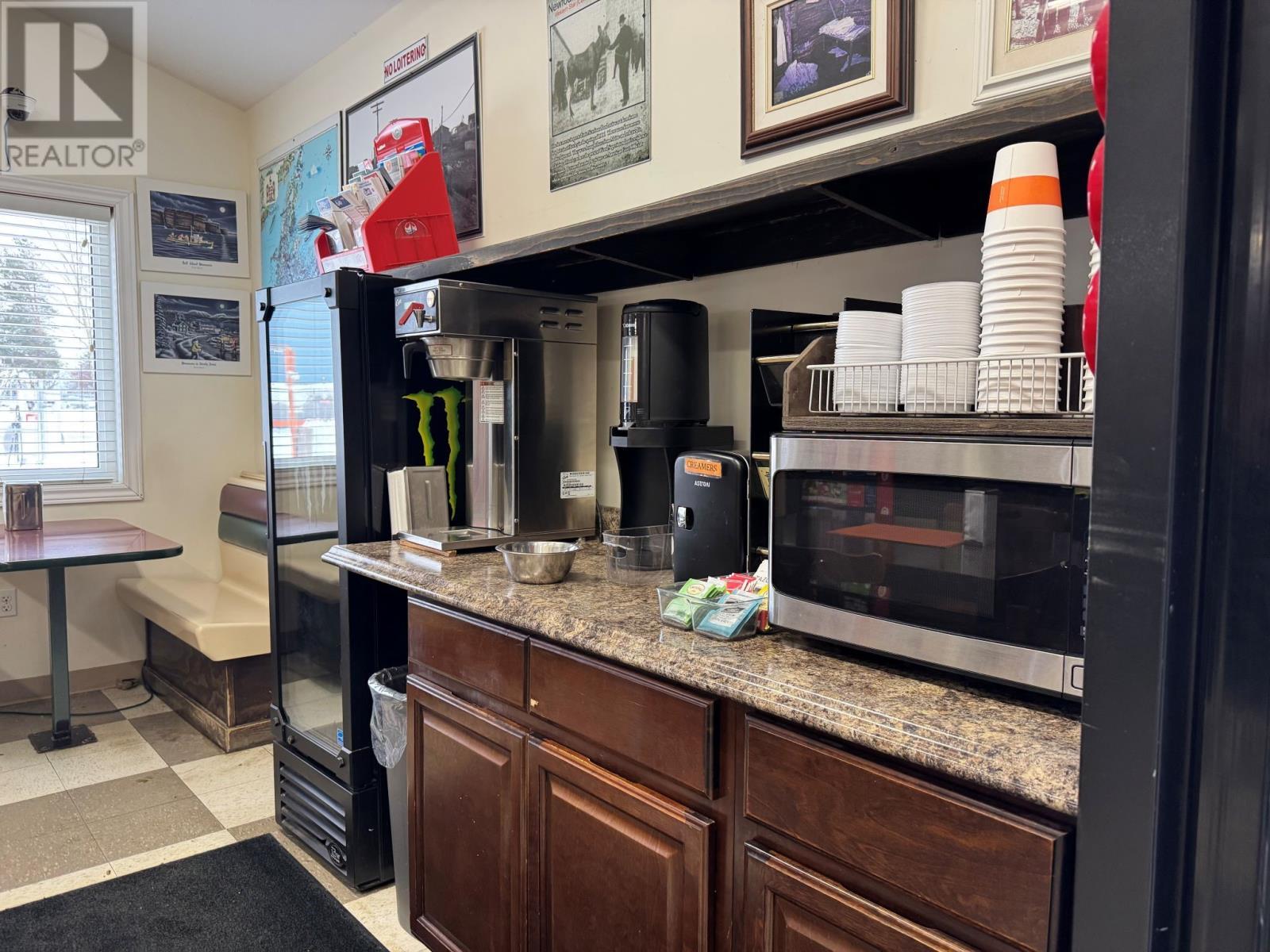 7 Crowell Avenue, Glenwood, NL