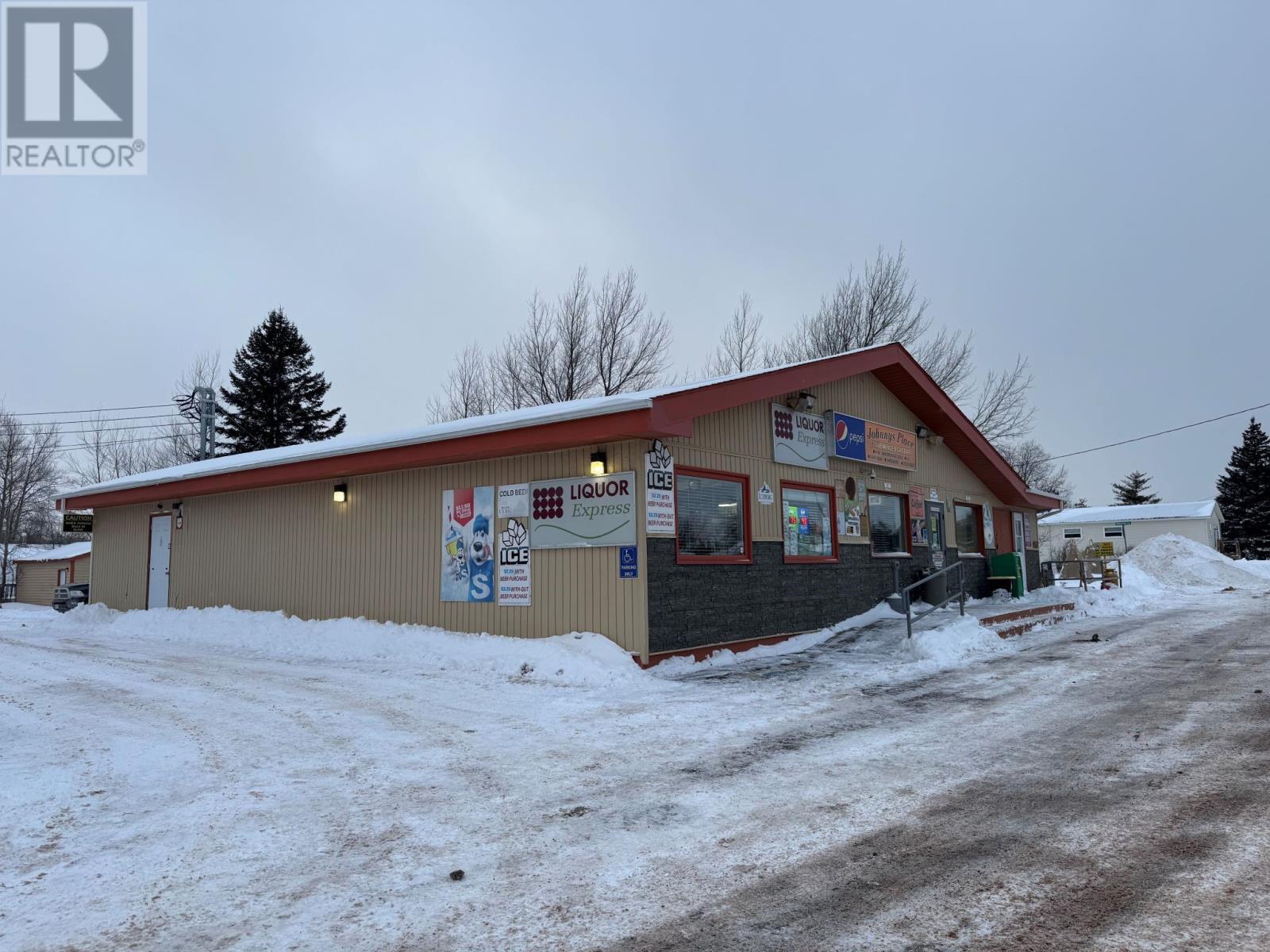 7 Crowell Avenue, Glenwood, NL