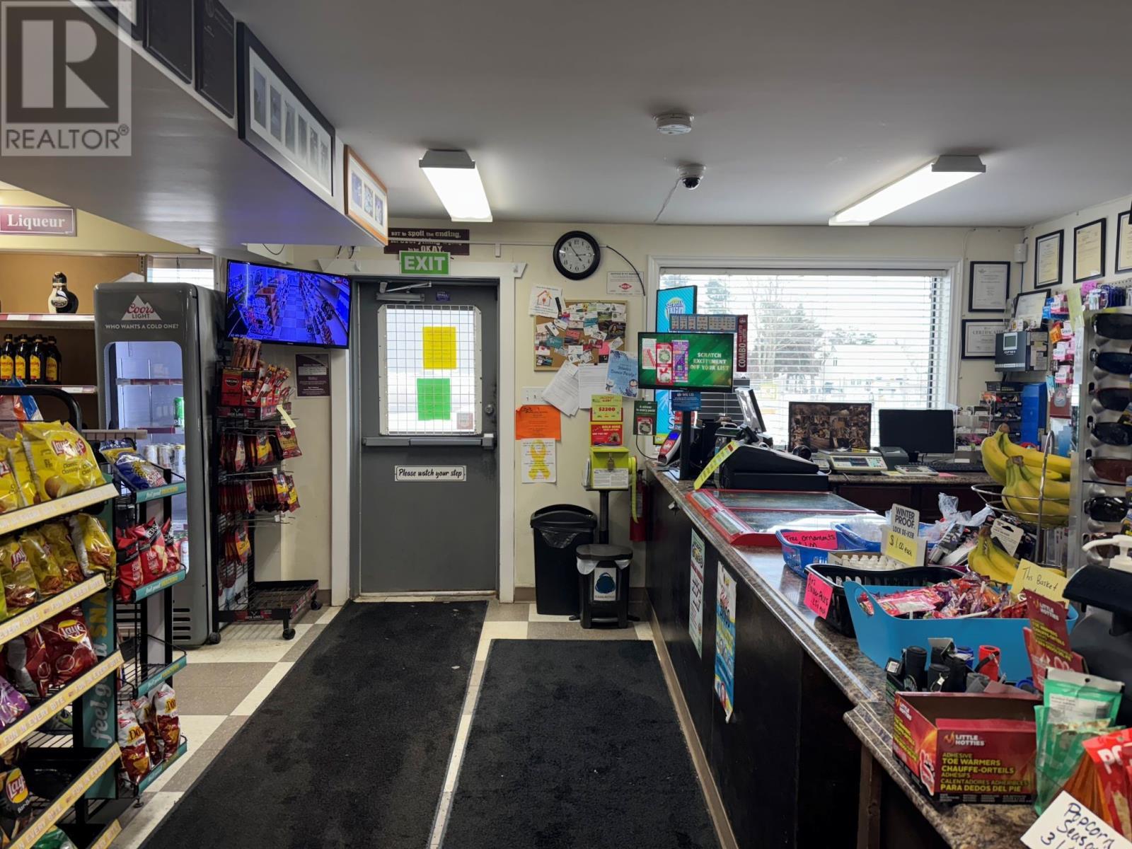 7 Crowell Avenue, Glenwood, NL