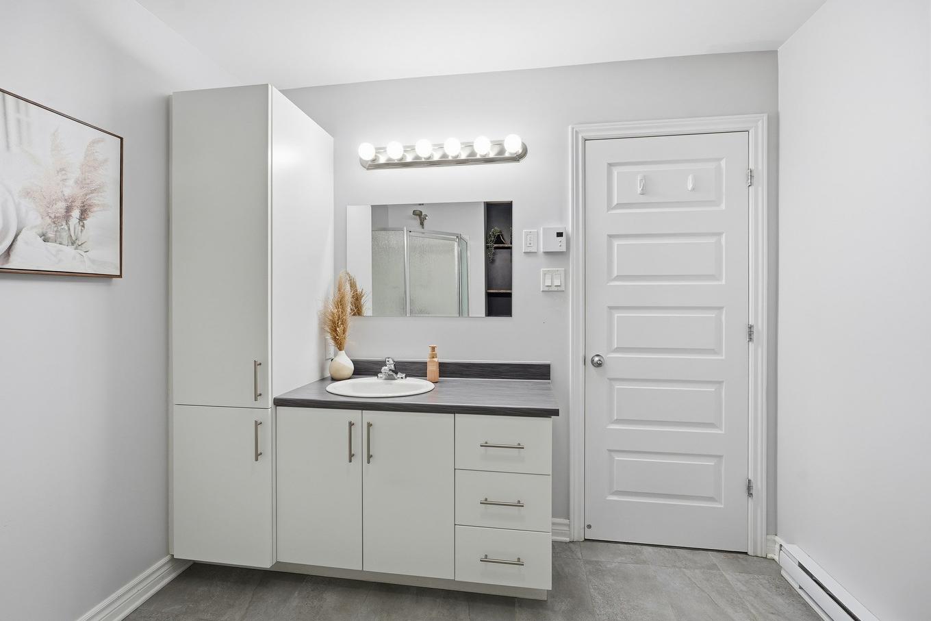 Salle de bains - 213 Rue Des Becs-Scie, Gatineau (Masson-Angers), QC - Indoor