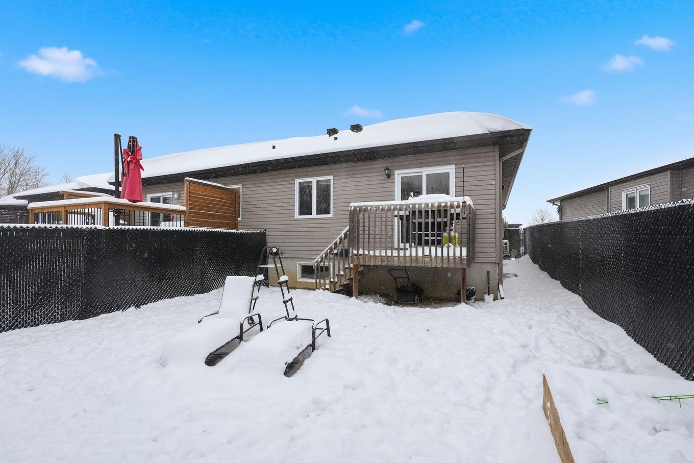 Face arrière - 213 Rue Des Becs-Scie, Gatineau (Masson-Angers), QC - Outdoor With Deck Patio Veranda With Exterior