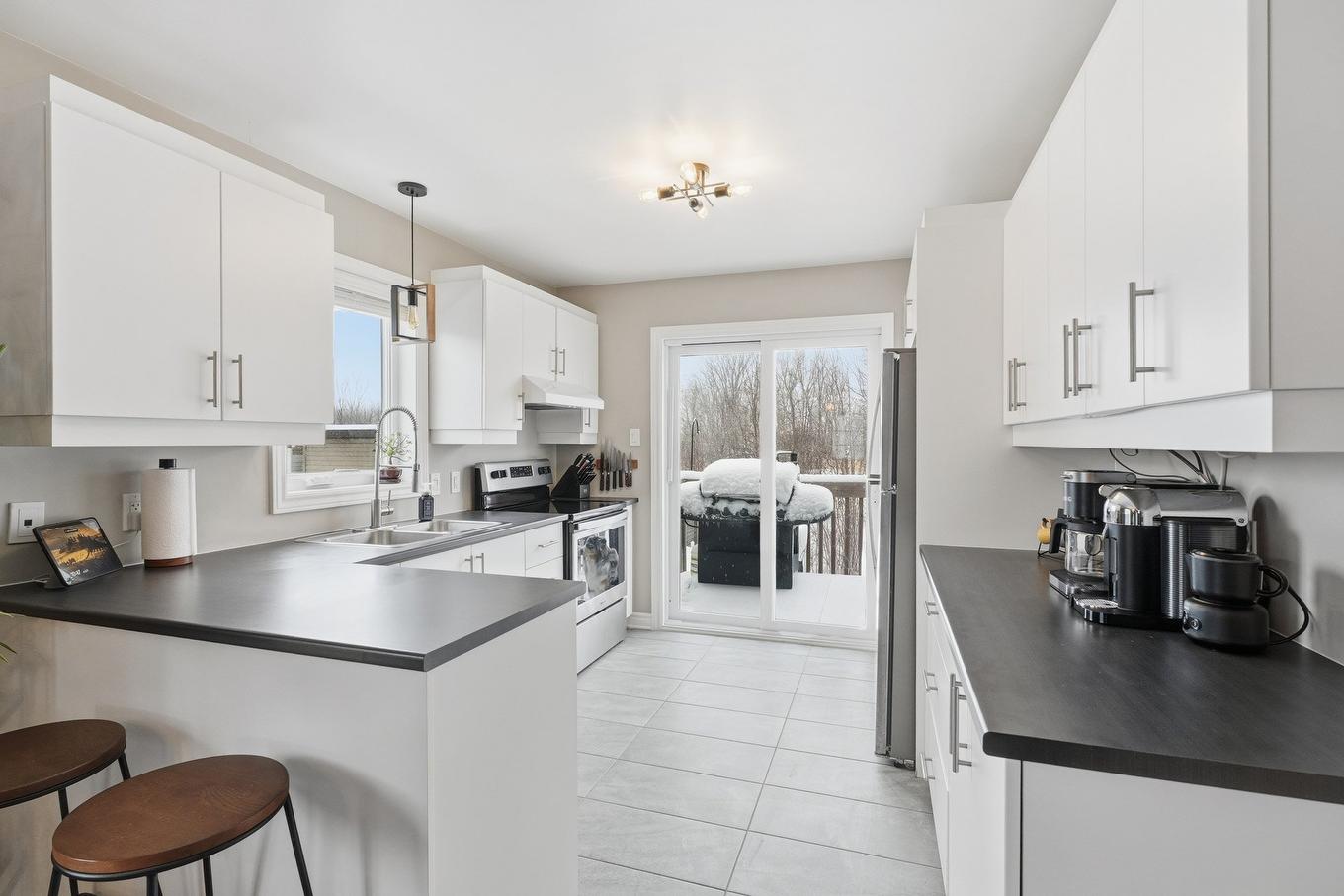 Cuisine - 213 Rue Des Becs-Scie, Gatineau (Masson-Angers), QC - Indoor Photo Showing Kitchen