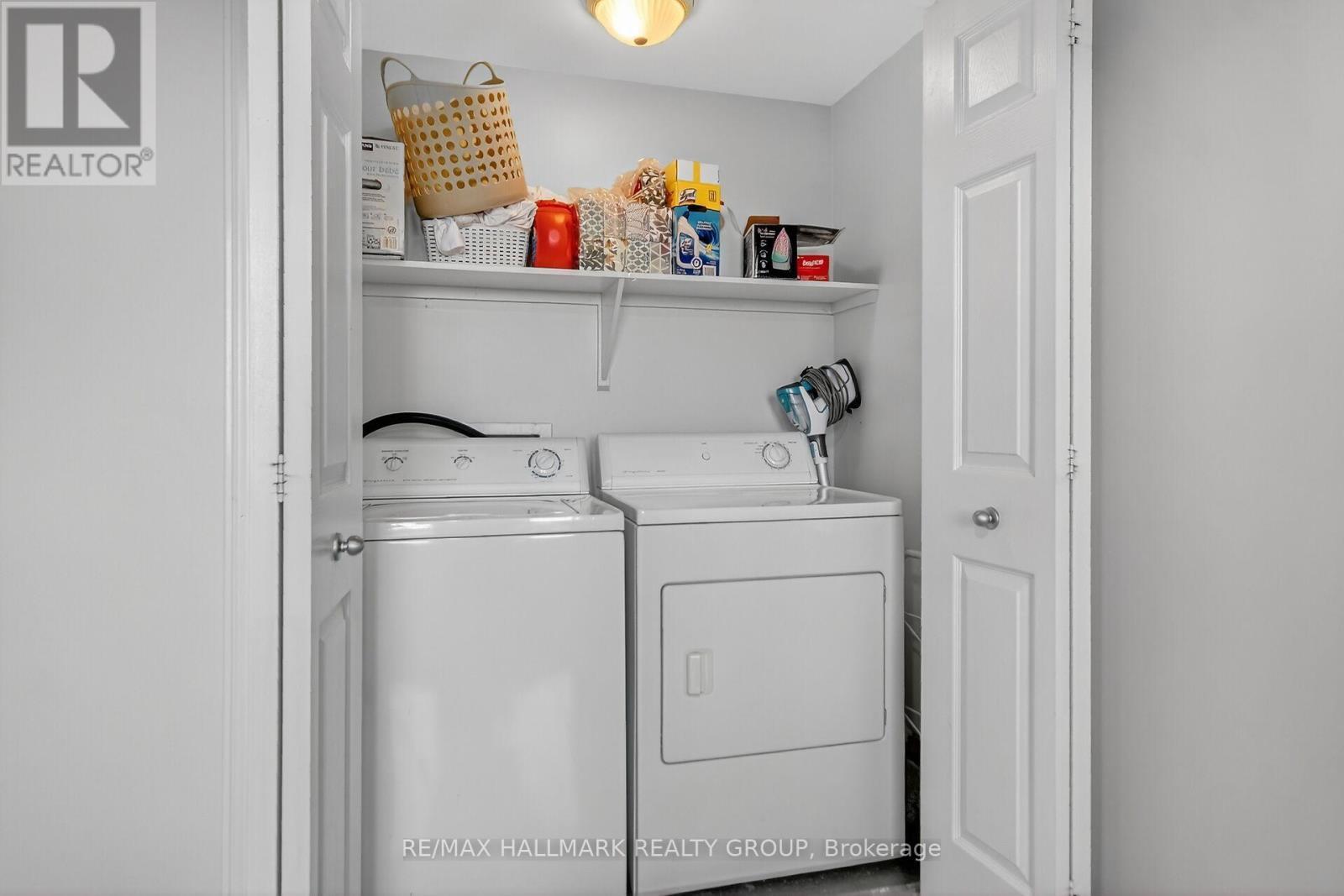 104 - 1512 Walkley Road, Ottawa, ON - Indoor Photo Showing Laundry Room