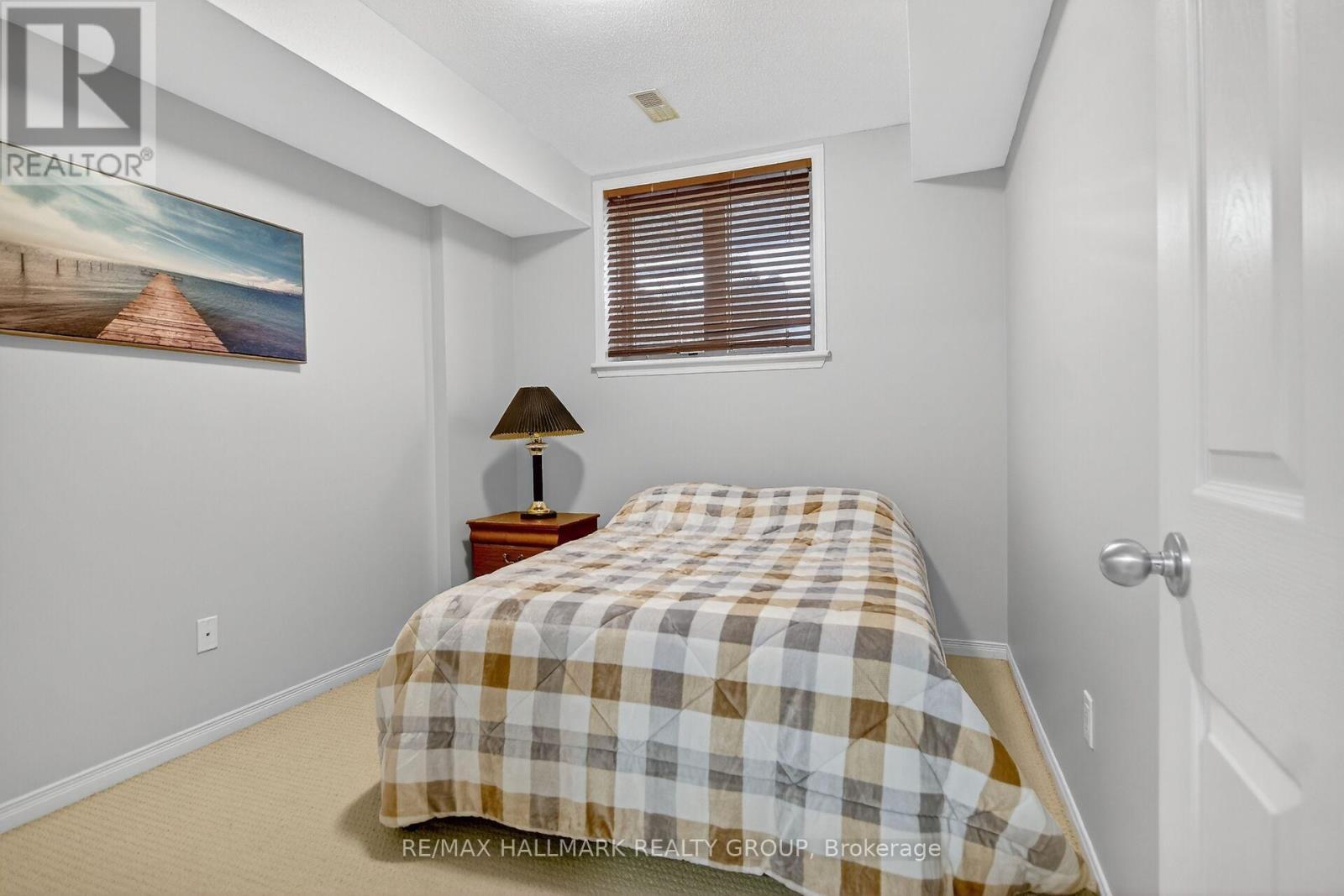 104 - 1512 Walkley Road, Ottawa, ON - Indoor Photo Showing Bedroom