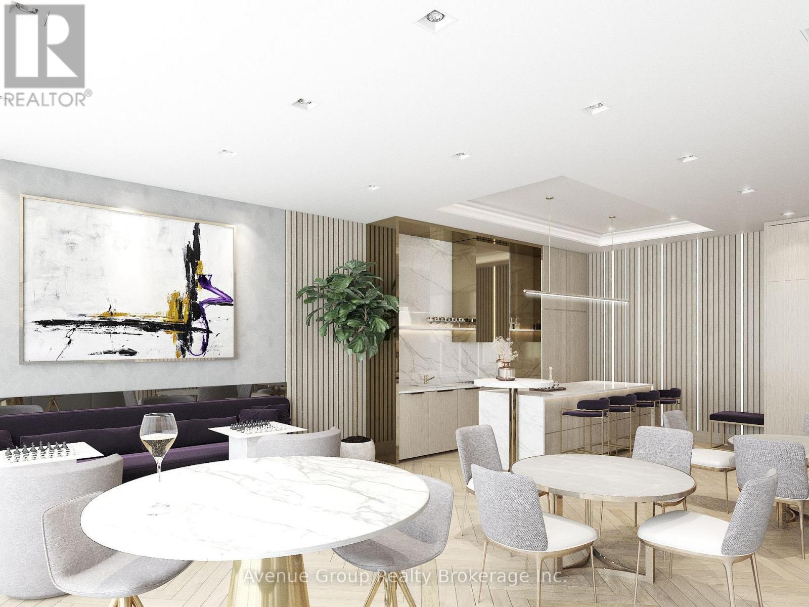 510 - 700 Sheppard Avenue W, Toronto, ON - Indoor Photo Showing Dining Room