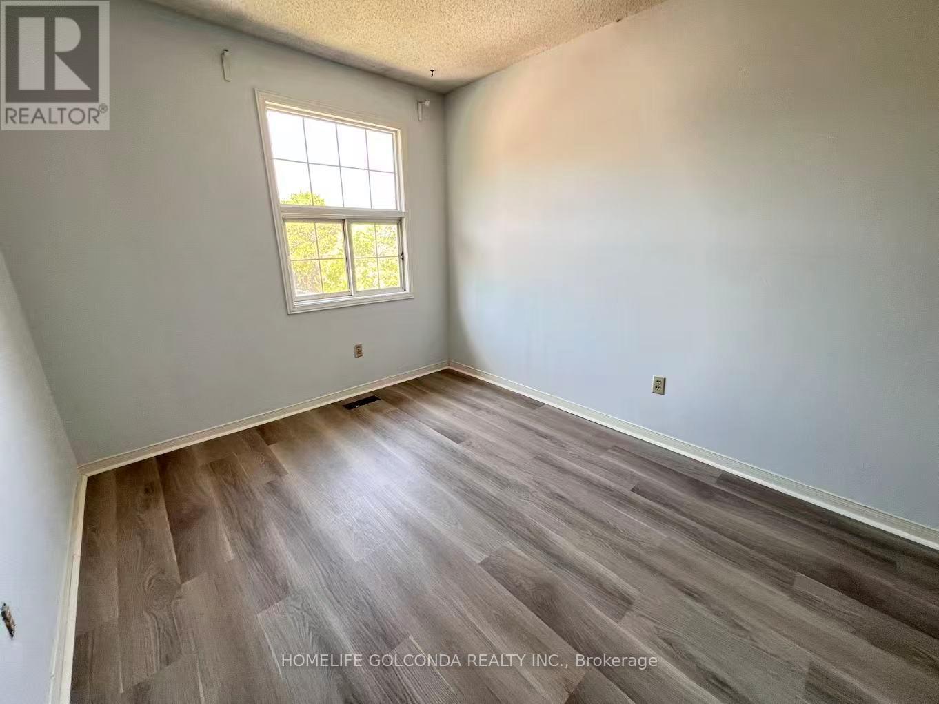 Unit 29 - 25 Whitecap Boulevard, Toronto, ON - Indoor Photo Showing Other Room