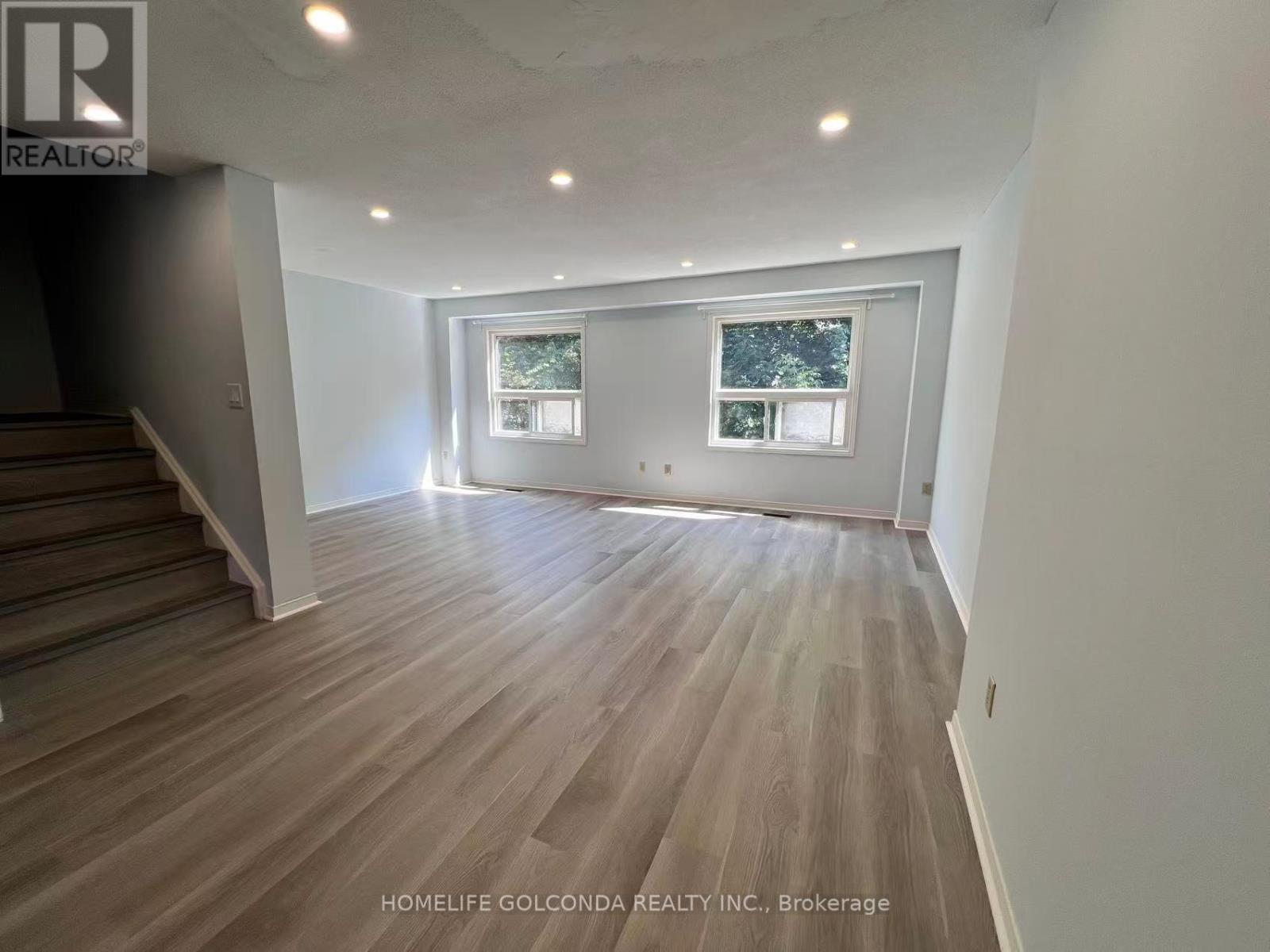 Unit 29 - 25 Whitecap Boulevard, Toronto, ON - Indoor Photo Showing Other Room