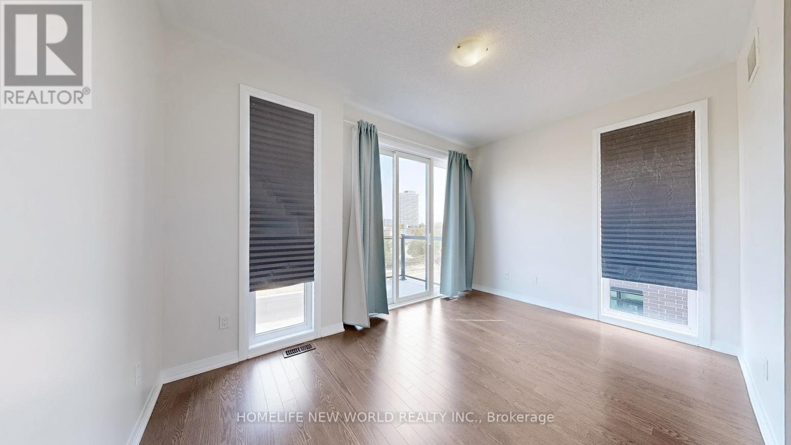 1697 Bur Oak Avenue, Markham, ON - Indoor Photo Showing Other Room