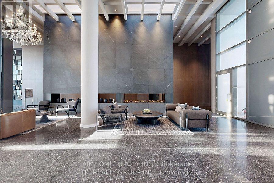 2906 - 8 Interchange Way, Vaughan, ON - Indoor Photo Showing Other Room