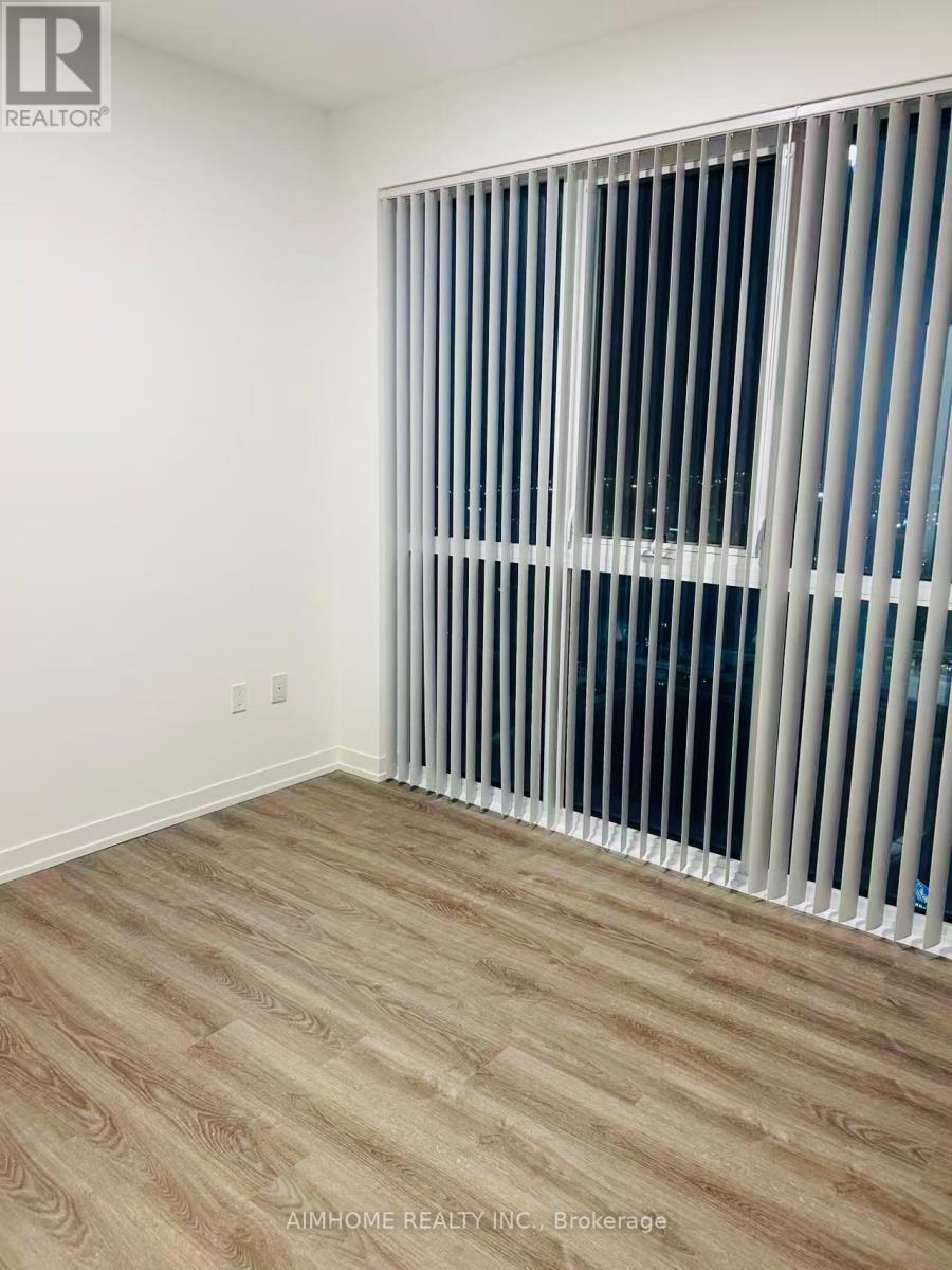 2906 - 8 Interchange Way, Vaughan, ON - Indoor