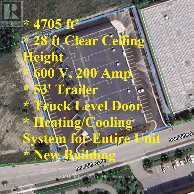 2 - 32 Don Hillock Drive, Aurora, ON