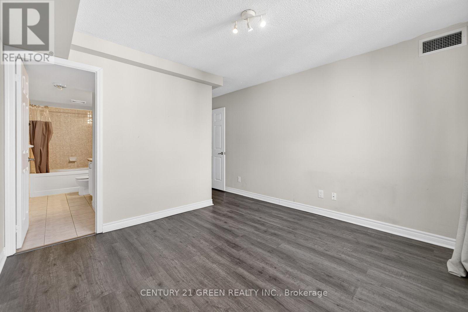 2909 - 208 Enfield Place, Mississauga, ON - Indoor Photo Showing Other Room