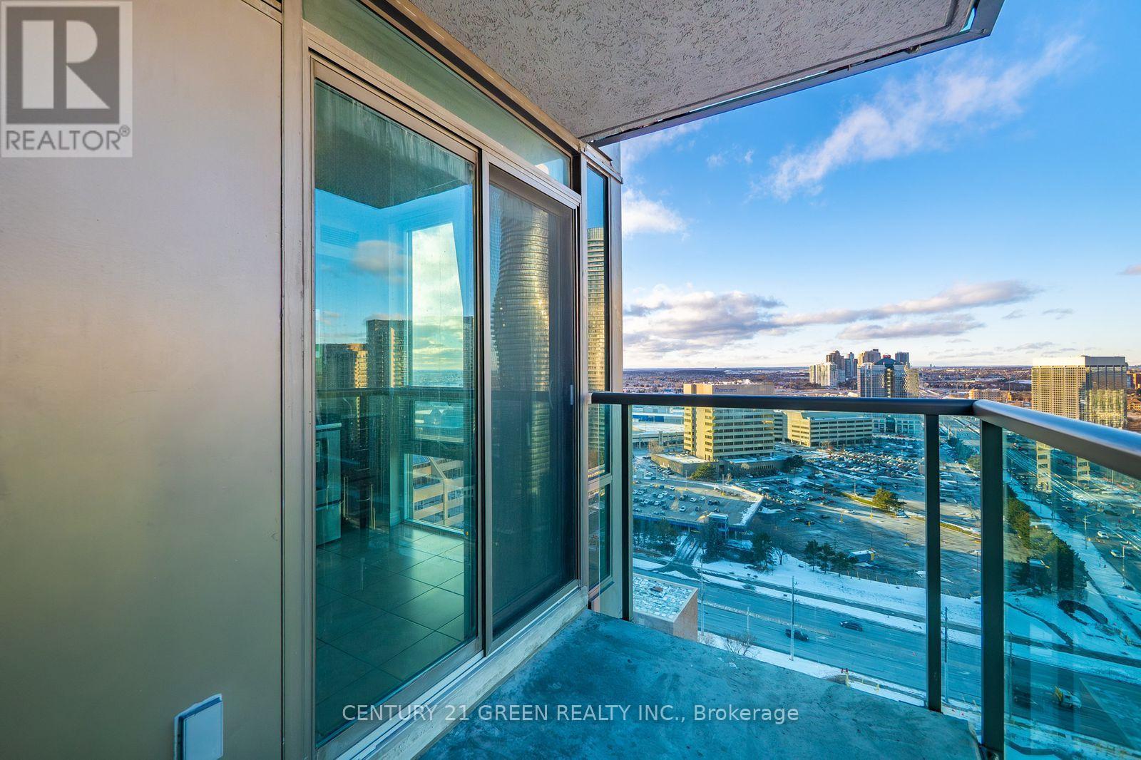 2909 - 208 Enfield Place, Mississauga, ON - Outdoor With View