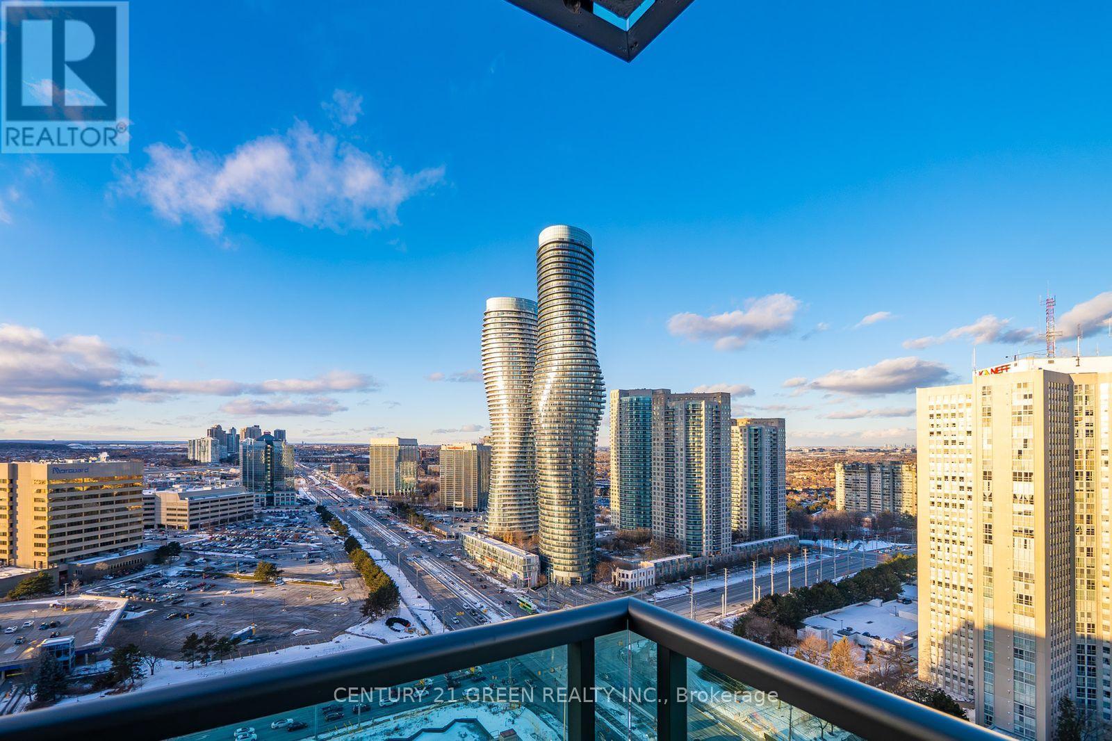 2909 - 208 Enfield Place, Mississauga, ON - Outdoor With View
