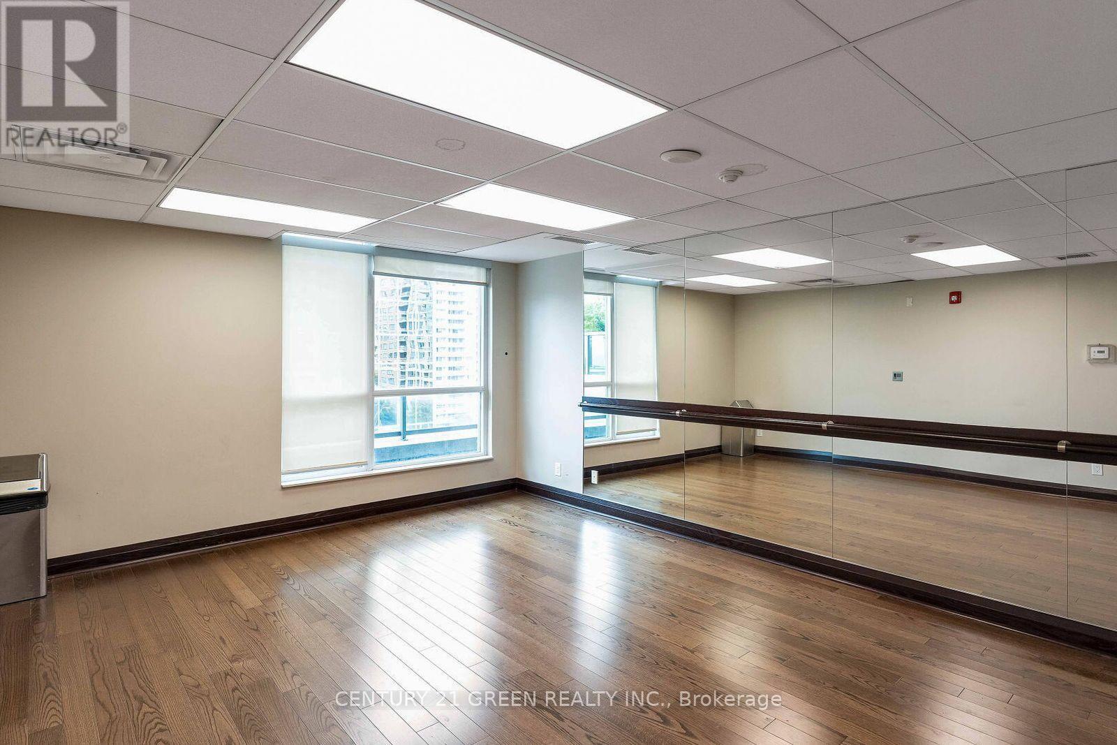 2909 - 208 Enfield Place, Mississauga, ON - Indoor Photo Showing Other Room