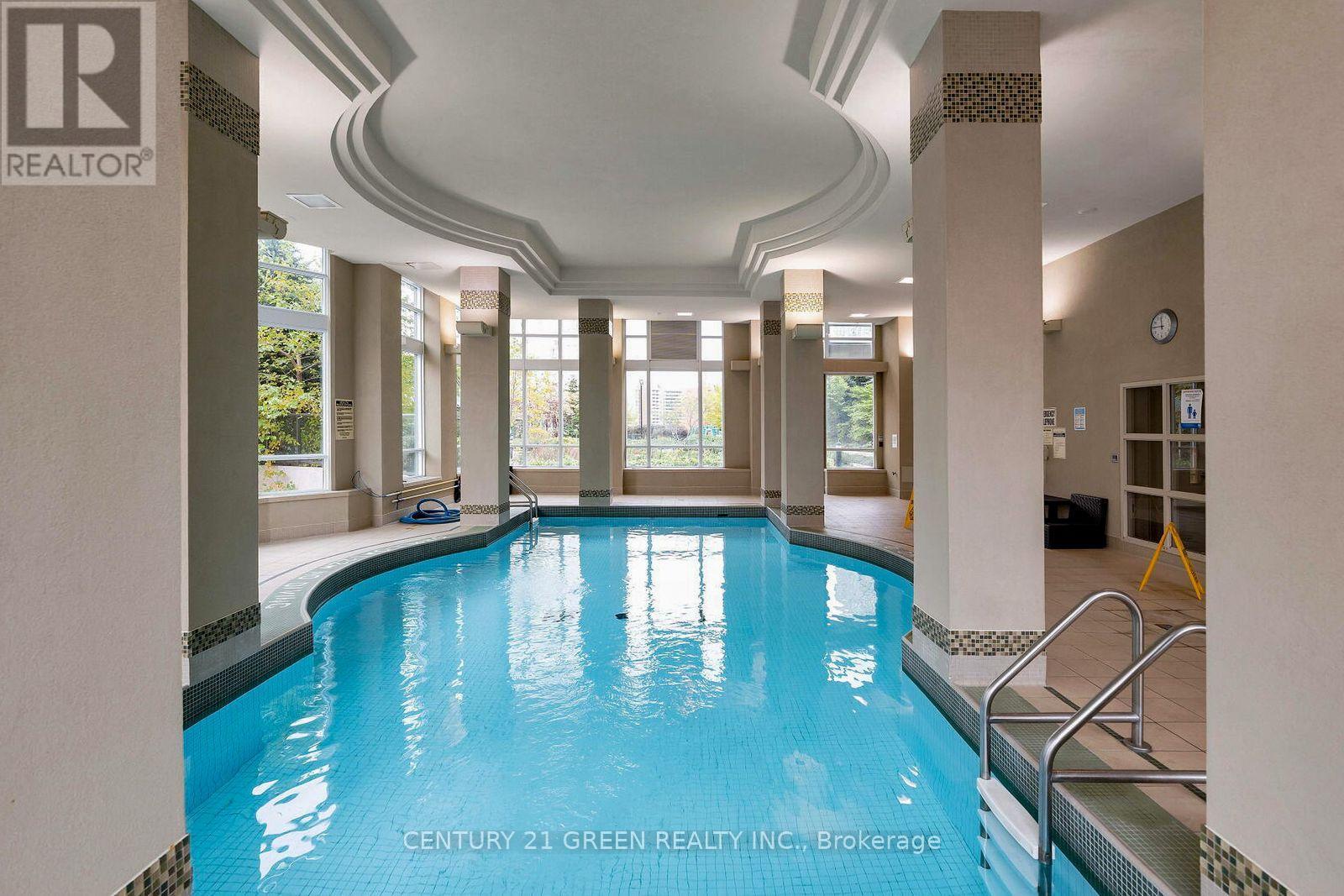 2909 - 208 Enfield Place, Mississauga, ON - Indoor Photo Showing Other Room With In Ground Pool