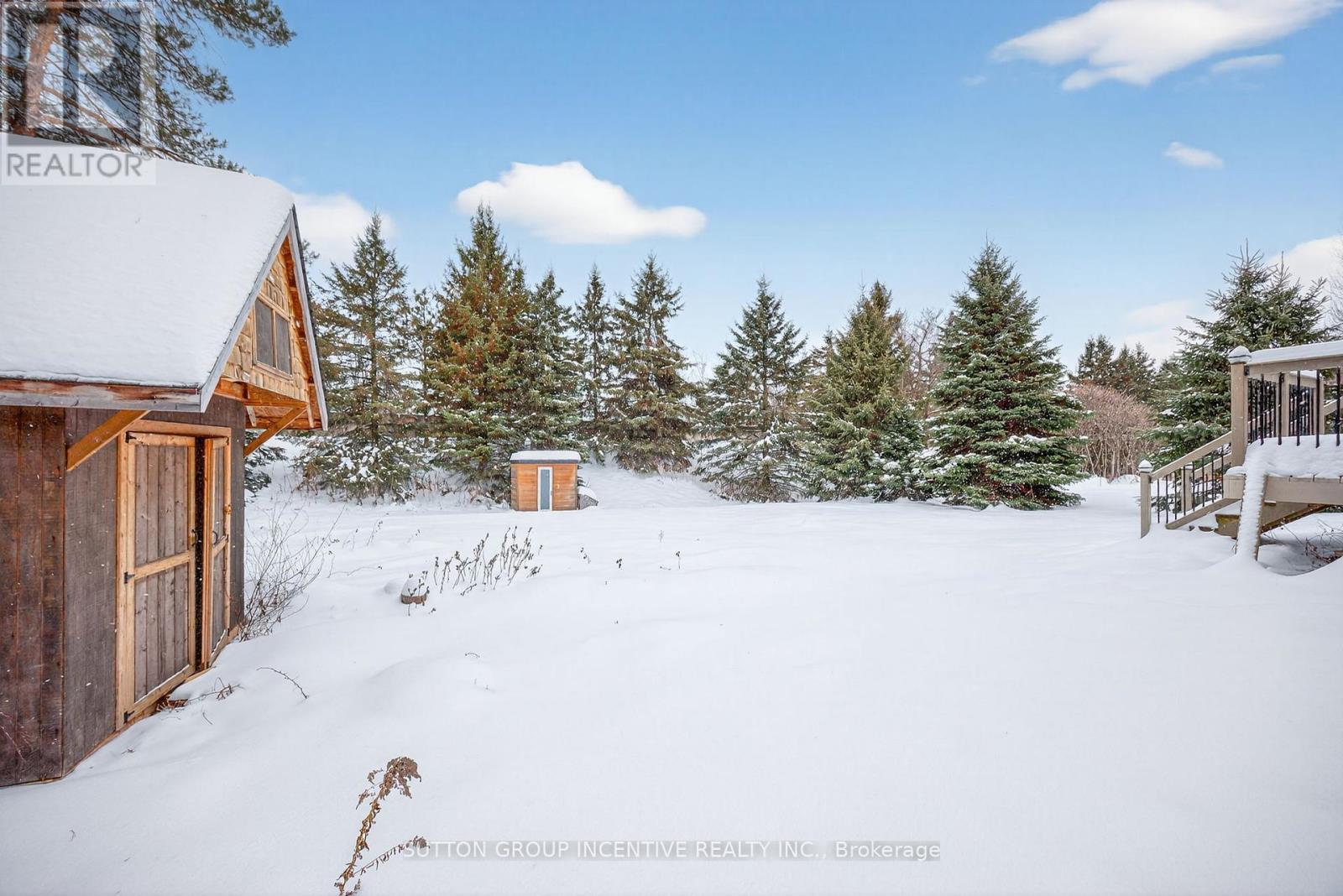 36 Nicholson Crescent, Springwater, ON - Outdoor