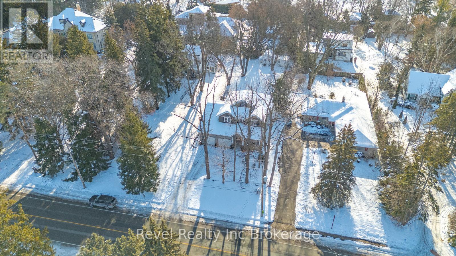 624 Devonshire Avenue, Woodstock (Woodstock - North), ON - Outdoor With View