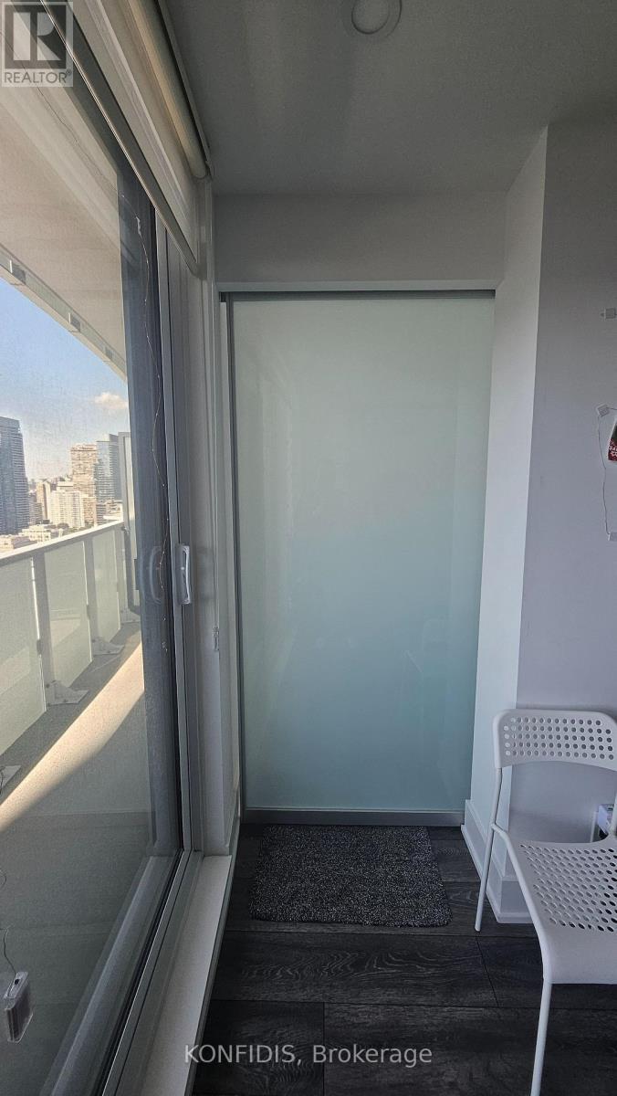 3204 - 403 Church Street, Toronto, ON - With Exterior