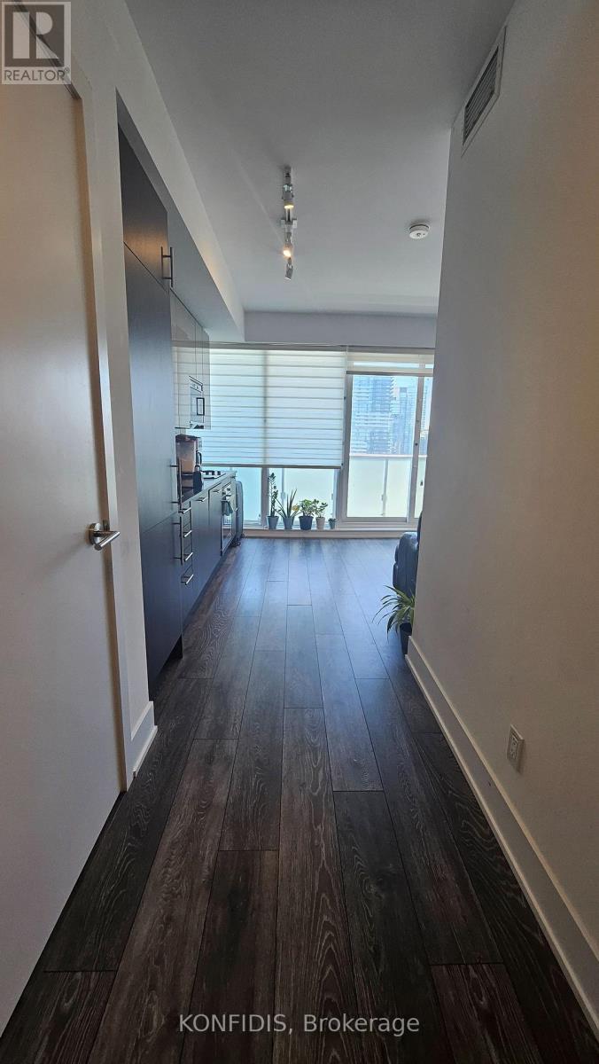 3204 - 403 Church Street, Toronto, ON - Indoor Photo Showing Other Room