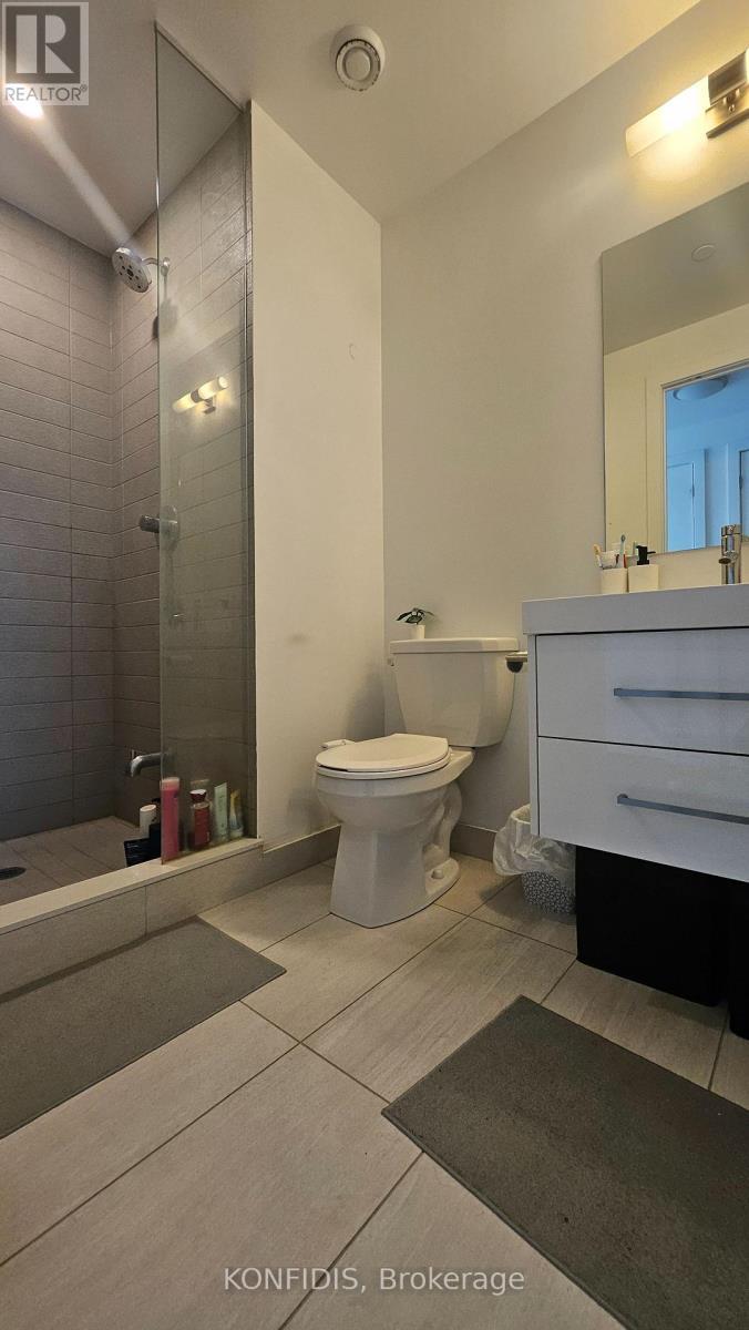 3204 - 403 Church Street, Toronto, ON - Indoor Photo Showing Bathroom