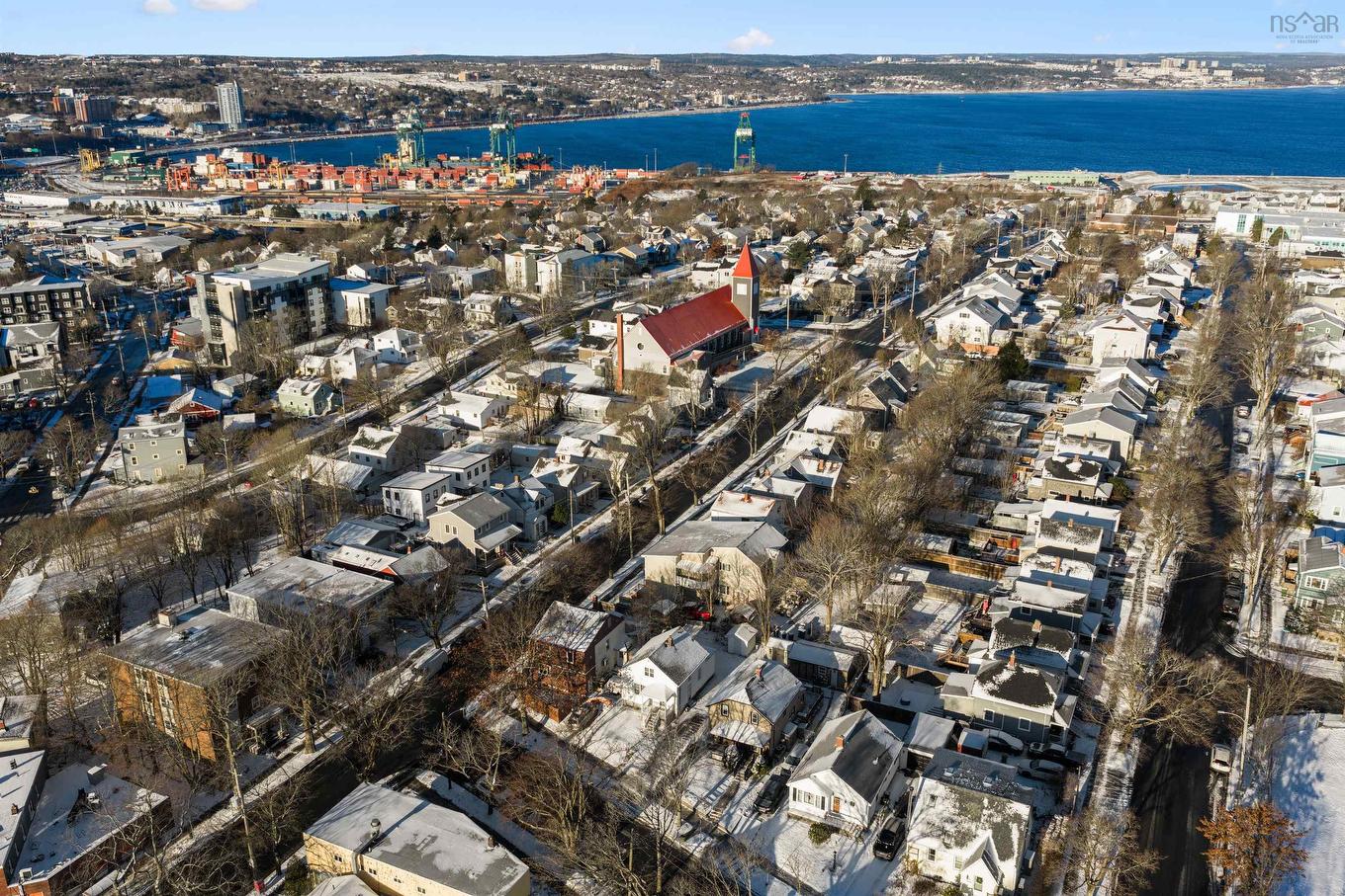 5915 Hillside Avenue, Halifax Peninsula, NS