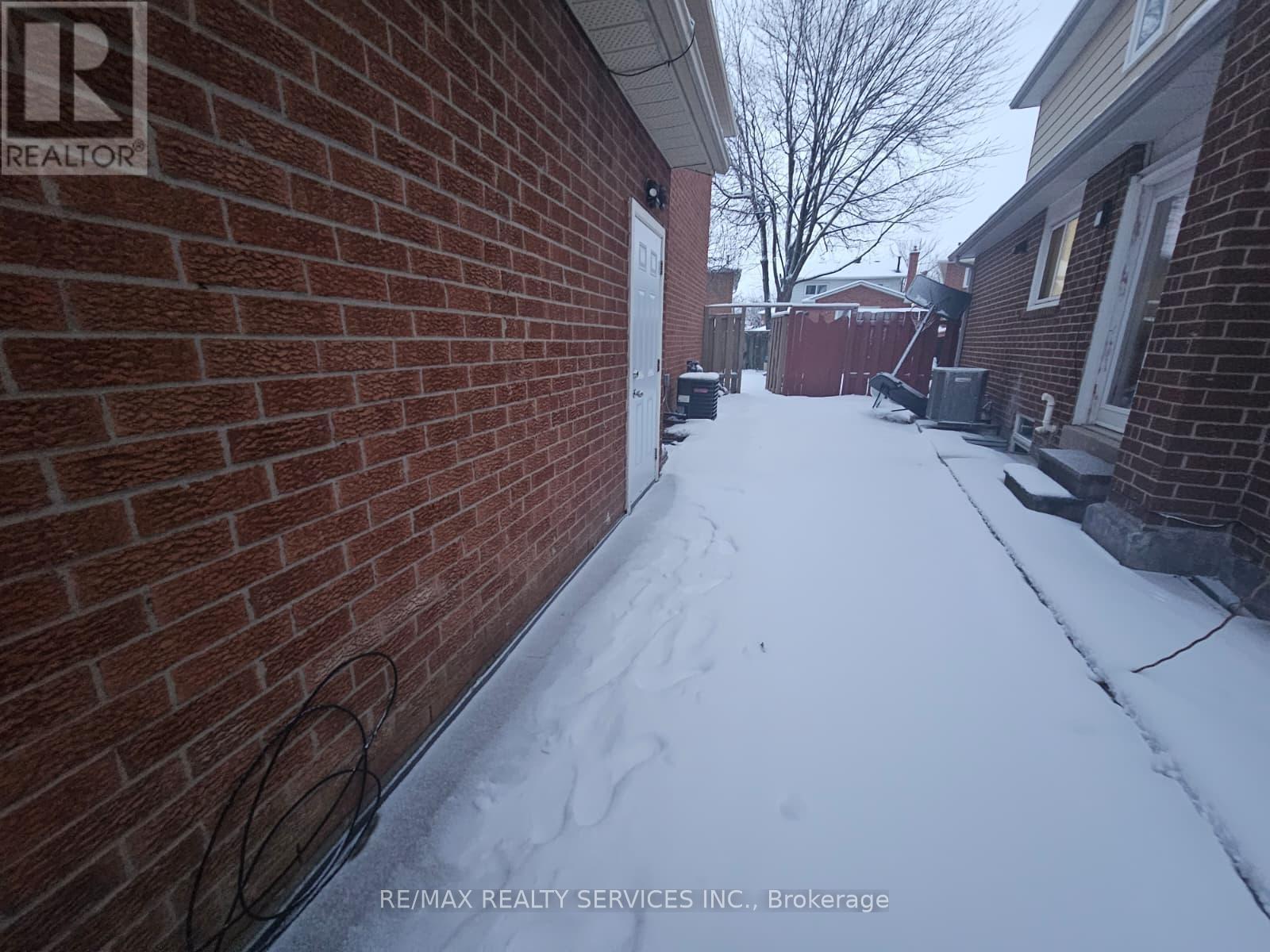 (Basement) - 4 Trewartha Crescent, Brampton, ON - Outdoor