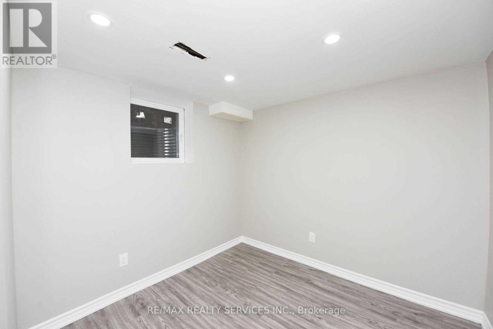 (Basement) - 4 Trewartha Crescent, Brampton, ON - Indoor Photo Showing Other Room