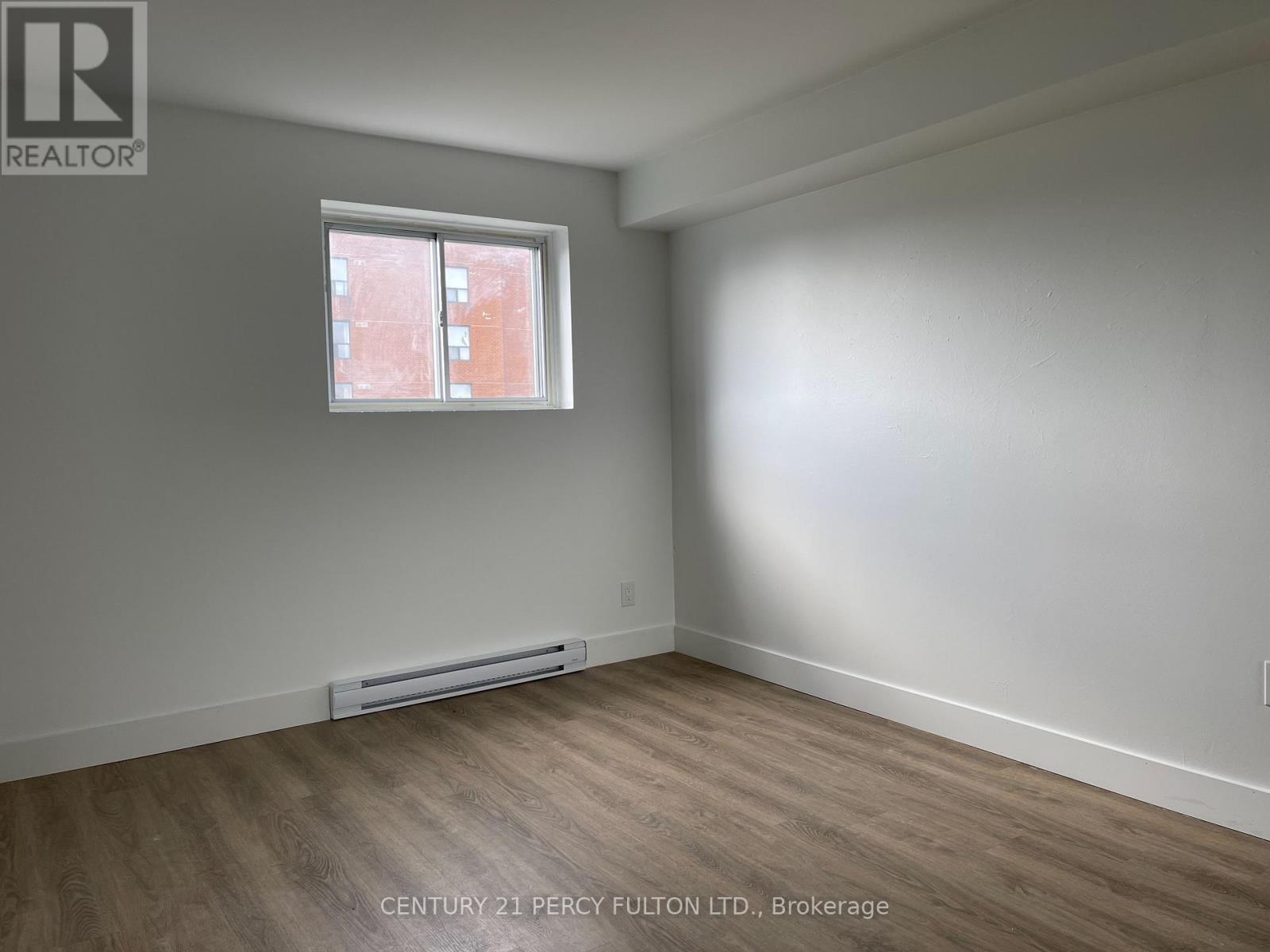201 - 19 Regency Crescent, Whitby, ON - Indoor Photo Showing Other Room