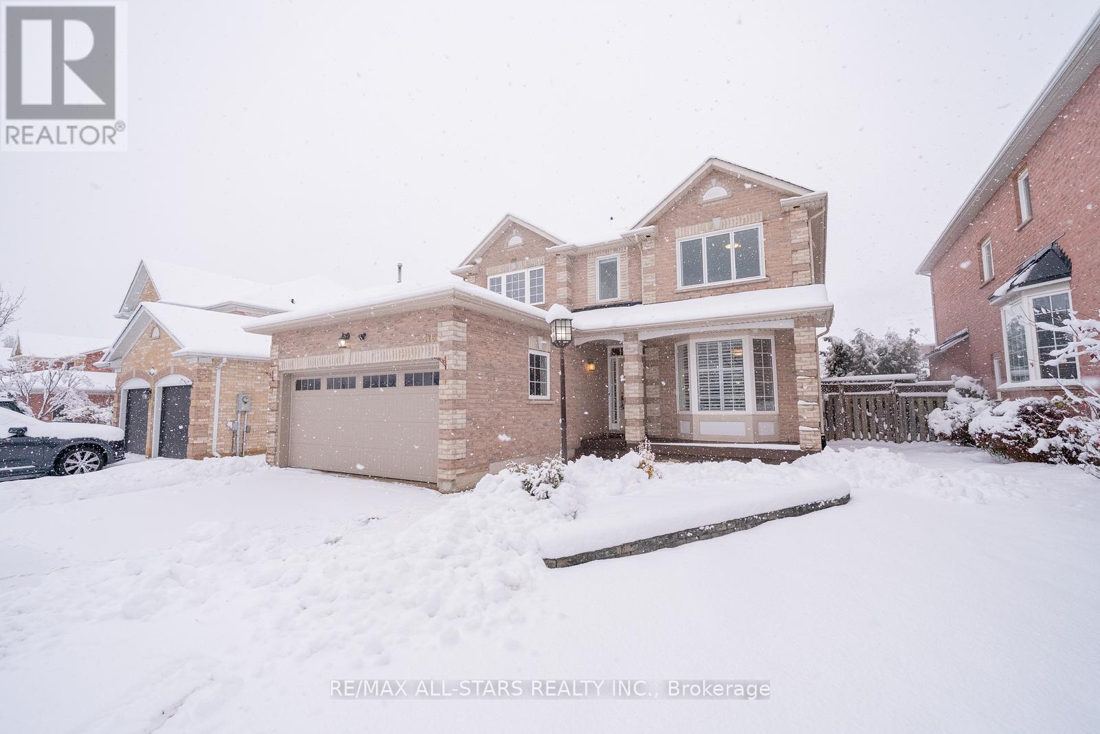 176 Manhattan Drive, Markham, ON - With Facade