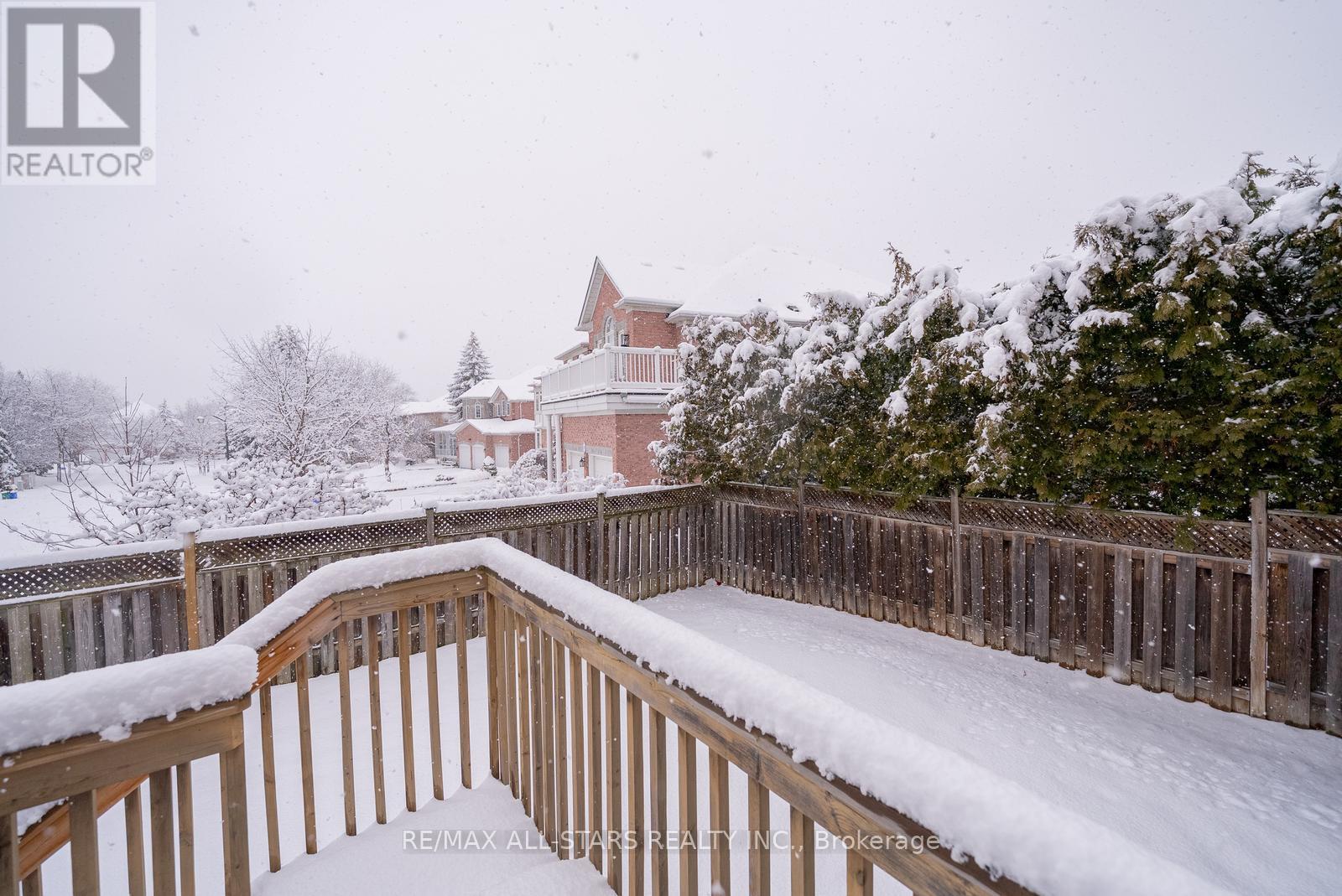 176 Manhattan Drive, Markham, ON - Outdoor